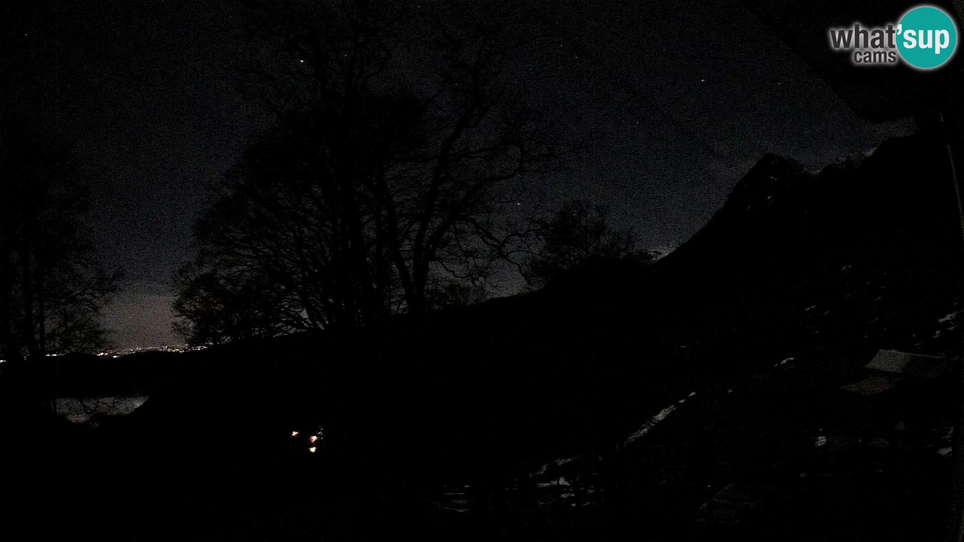 Baita di montagna Planina Razor webcam (1315) | vista su Tolminski Migovec