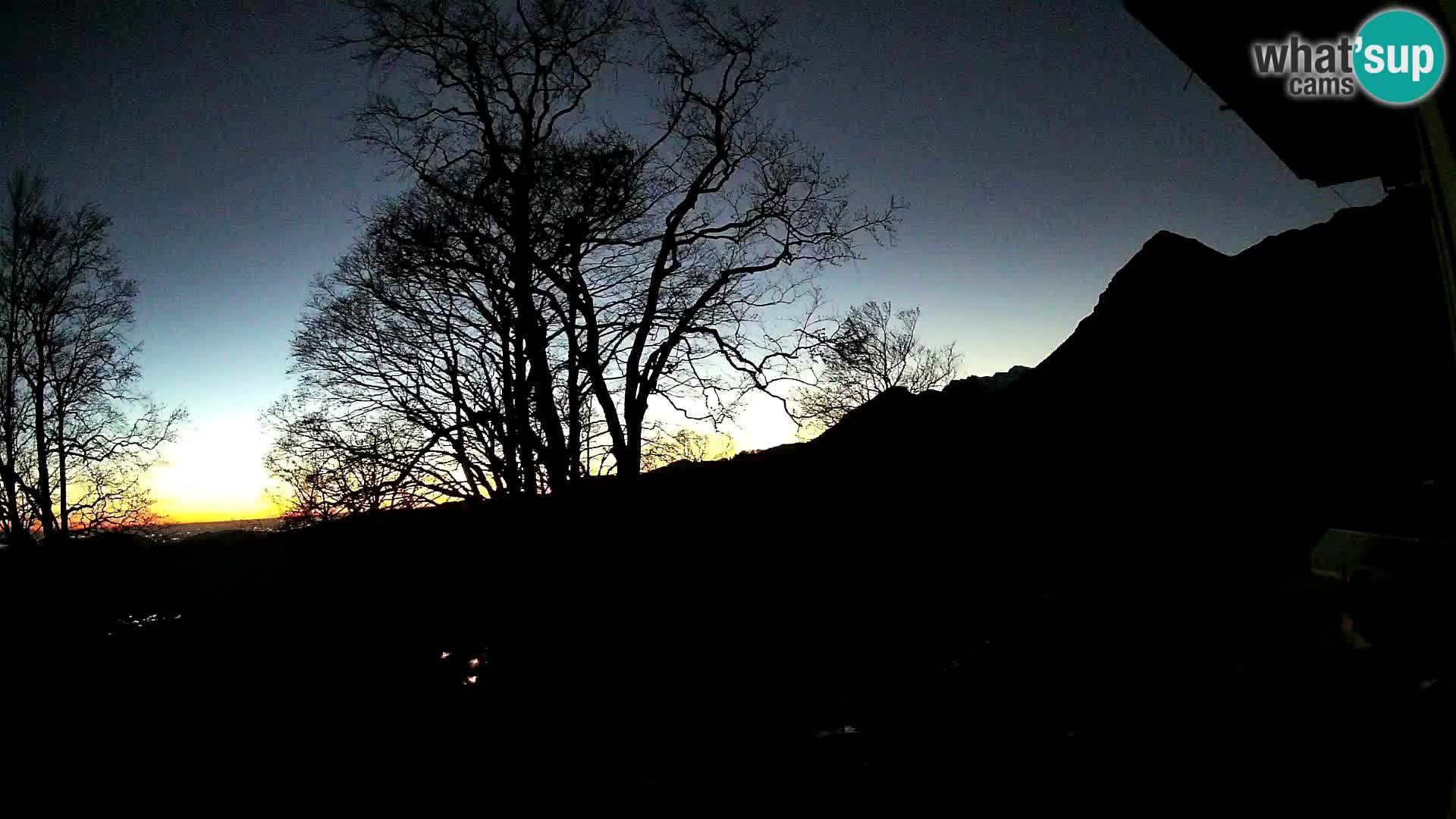 Refuge de la montagne Planina Razor caméra en direct (1315) | vue sur Tolminski Migovec
