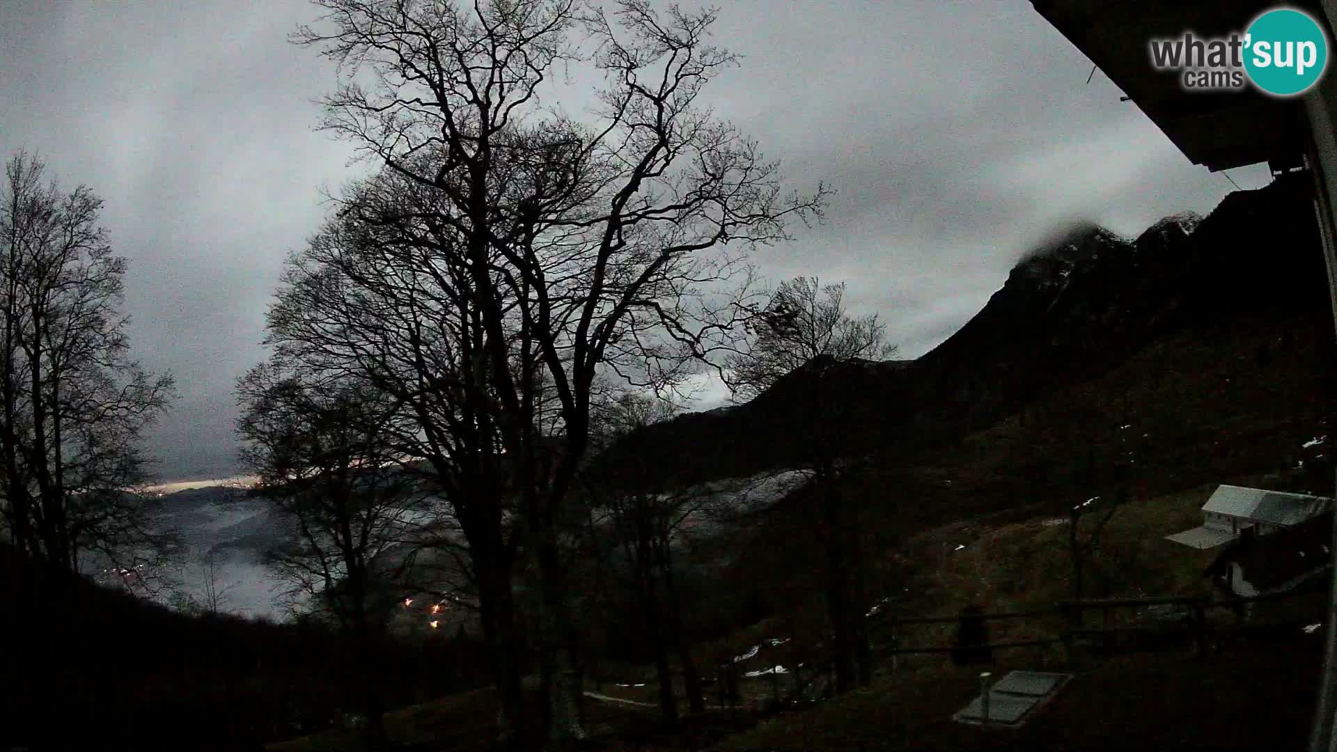 Planina Razor Mountain Hut live cam (1315) | view to Tolminski Migovec