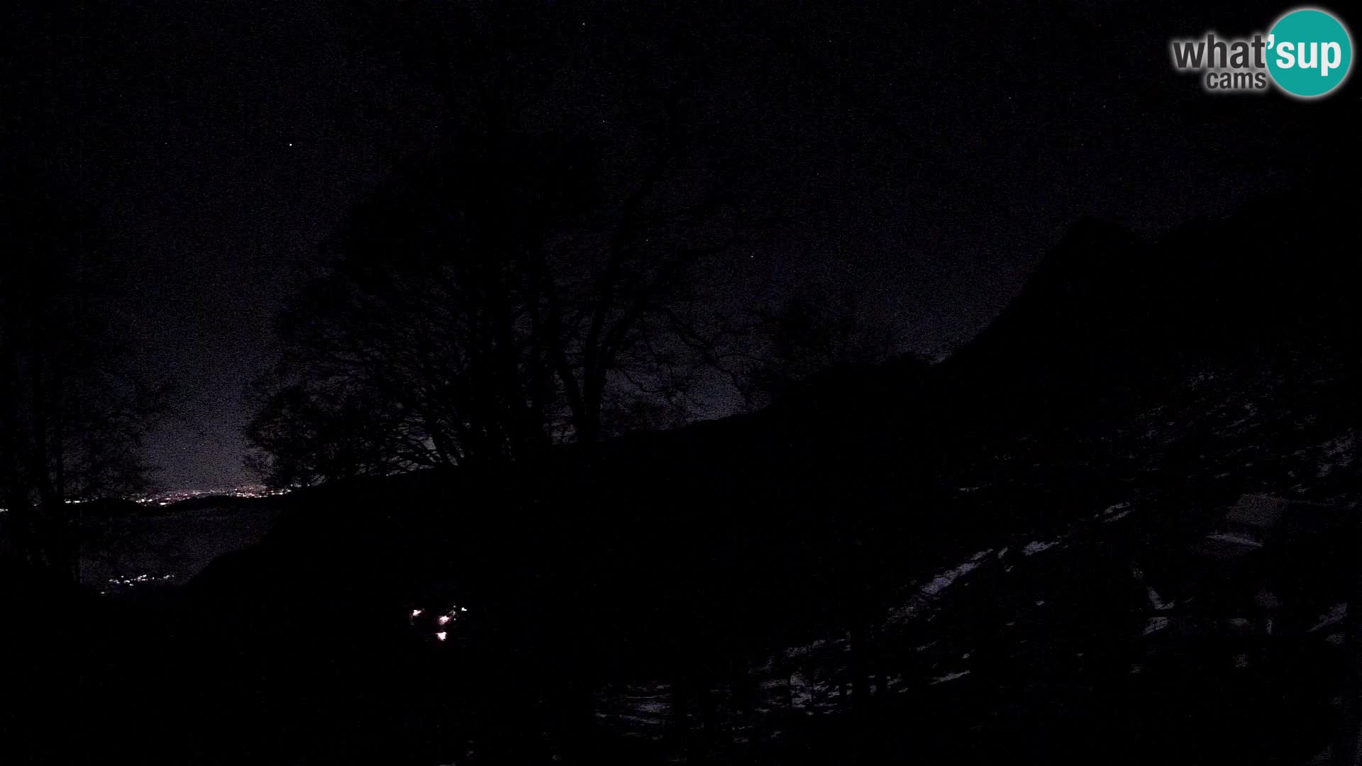 Refuge de la montagne Planina Razor caméra en direct (1315) | vue sur Tolminski Migovec