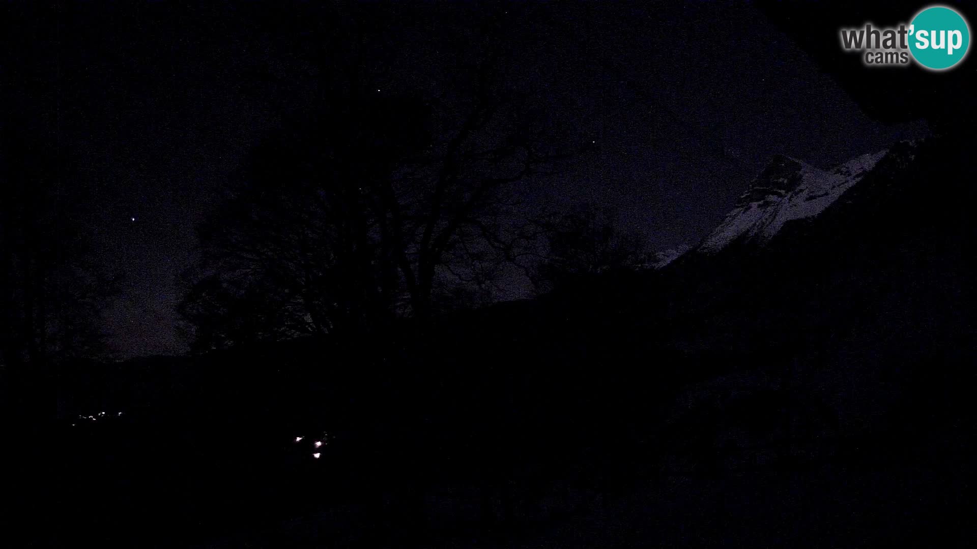 Refuge de la montagne Planina Razor caméra en direct (1315) | vue sur Tolminski Migovec