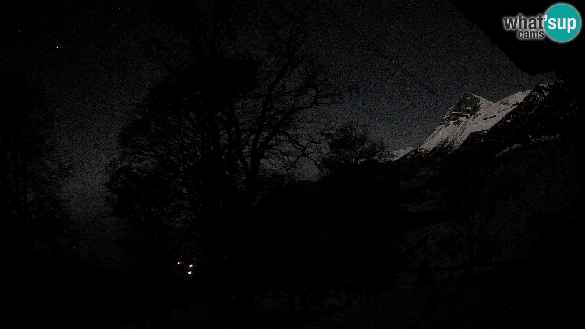 Baita di montagna Planina Razor webcam (1315) | vista su Tolminski Migovec