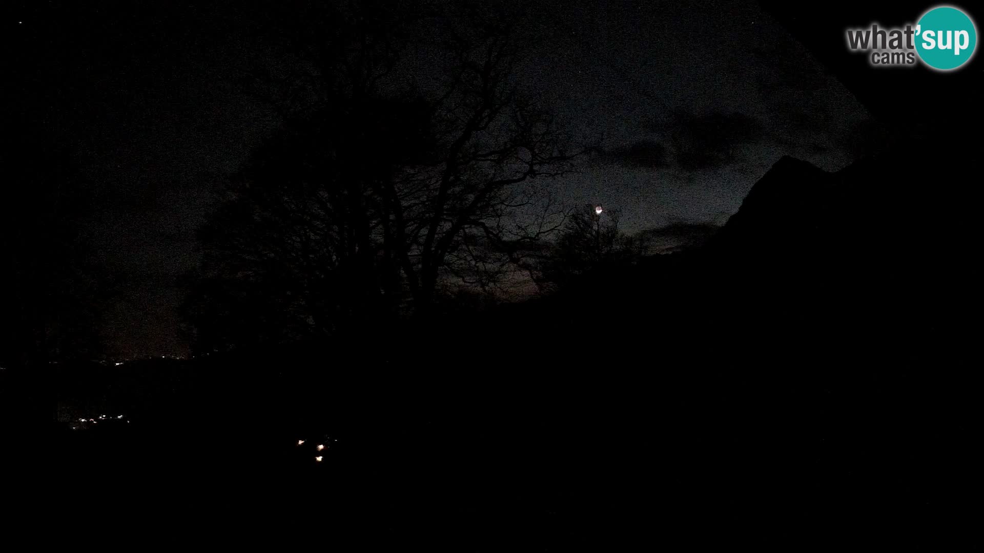 Baita di montagna Planina Razor webcam (1315) | vista su Tolminski Migovec