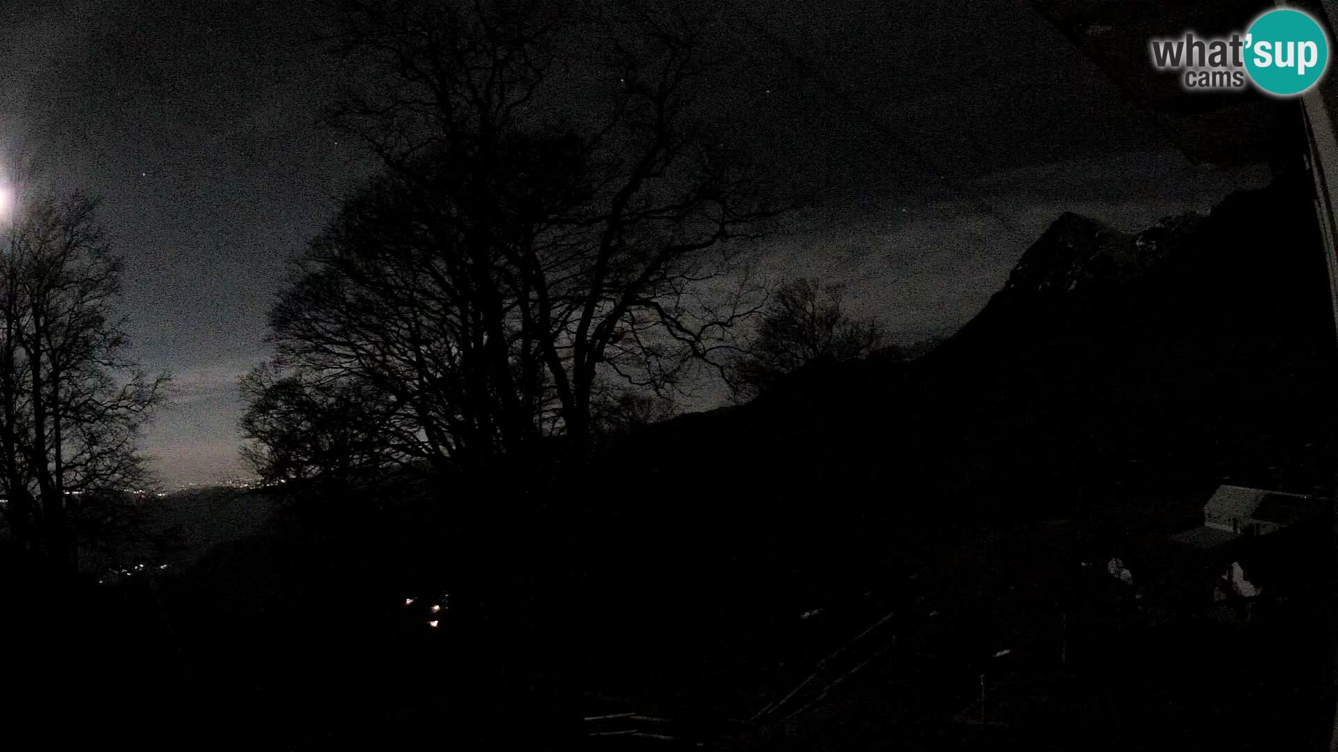 Baita di montagna Planina Razor webcam (1315) | vista su Tolminski Migovec