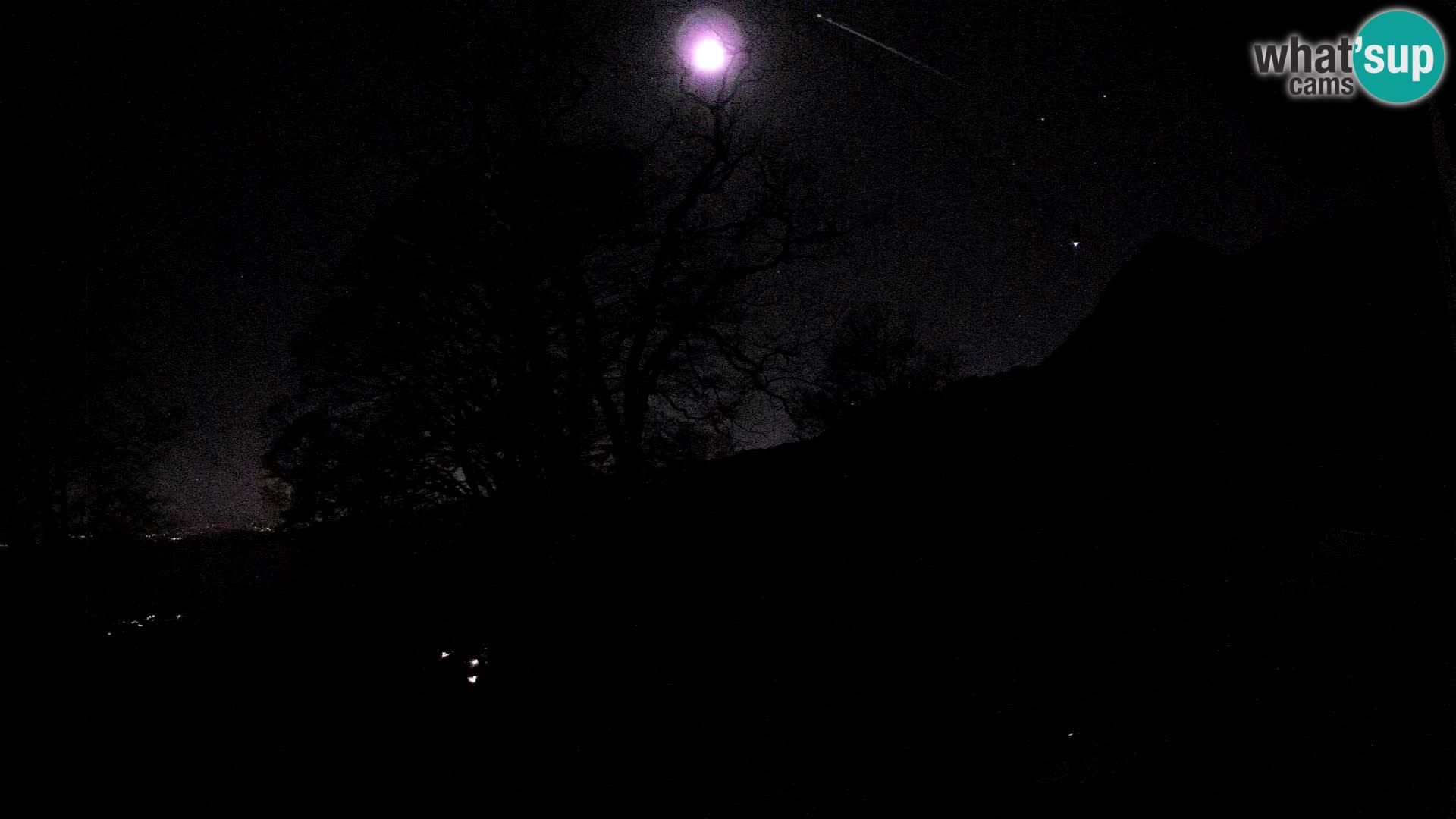 Refuge de la montagne Planina Razor caméra en direct (1315) | vue sur Tolminski Migovec