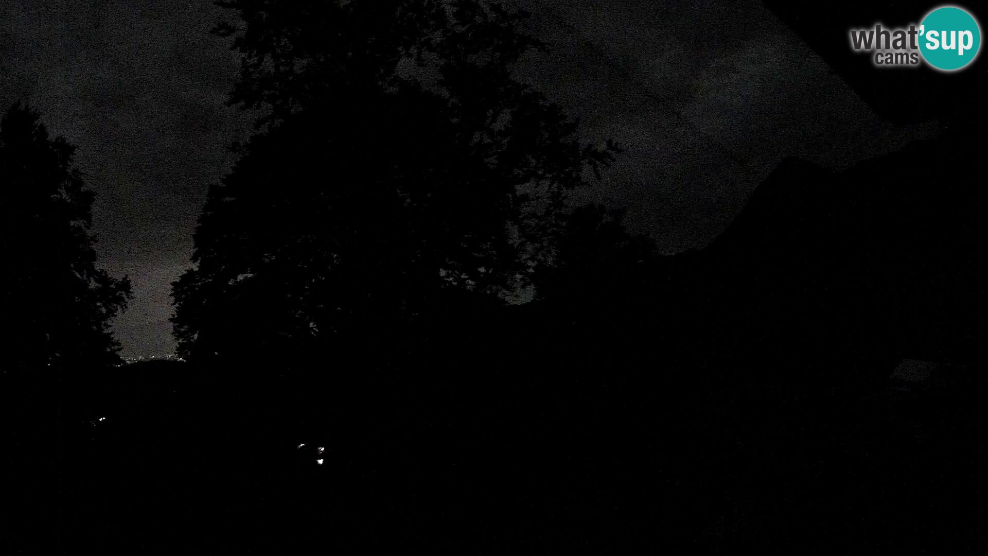 Planina Razor Bergütte Webcam (1315) | Blick auf Tolminski Migovec