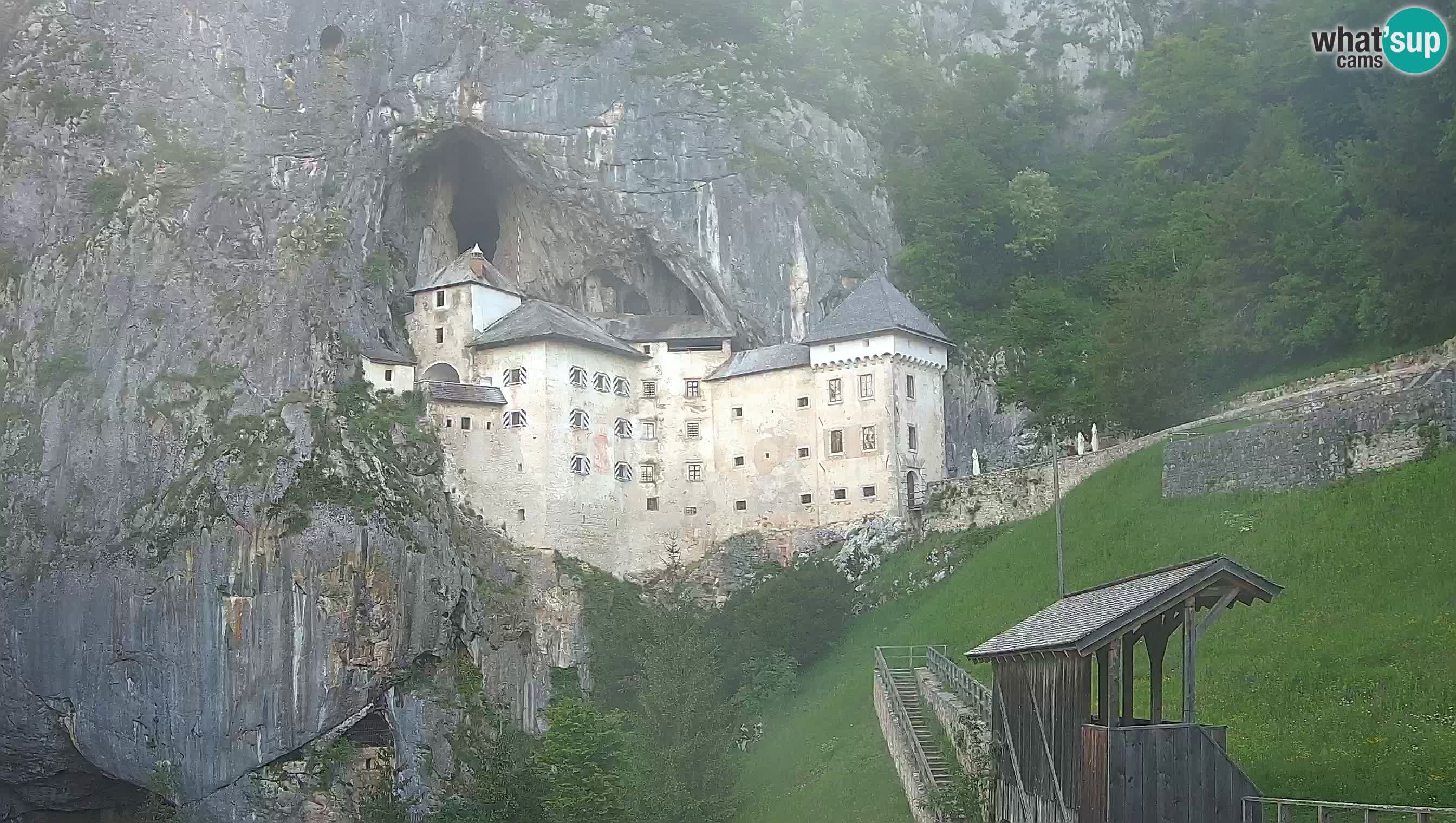 Live Webcam Predjamski grad – Predjama Castle – Postojna – Slovenia