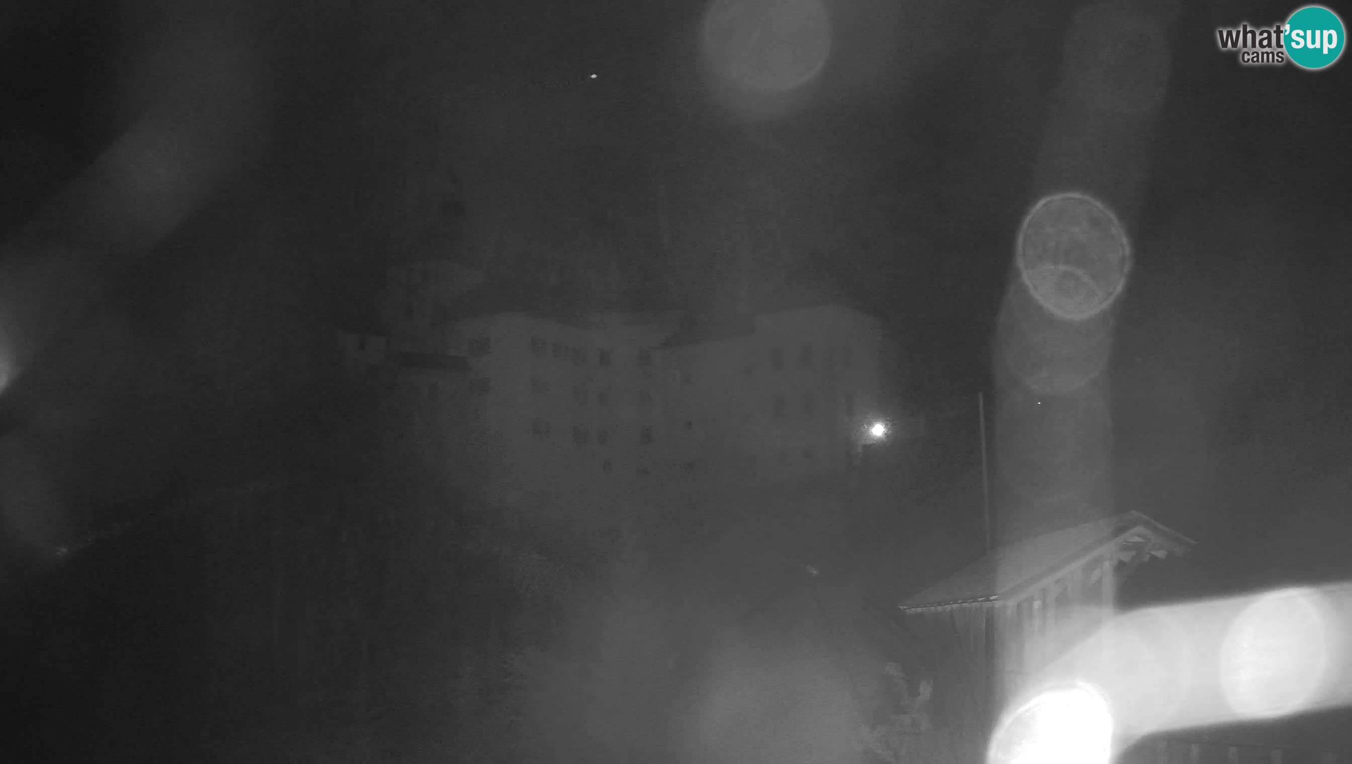 Web kamera Predjamski dvorac – Postojna – Slovenija