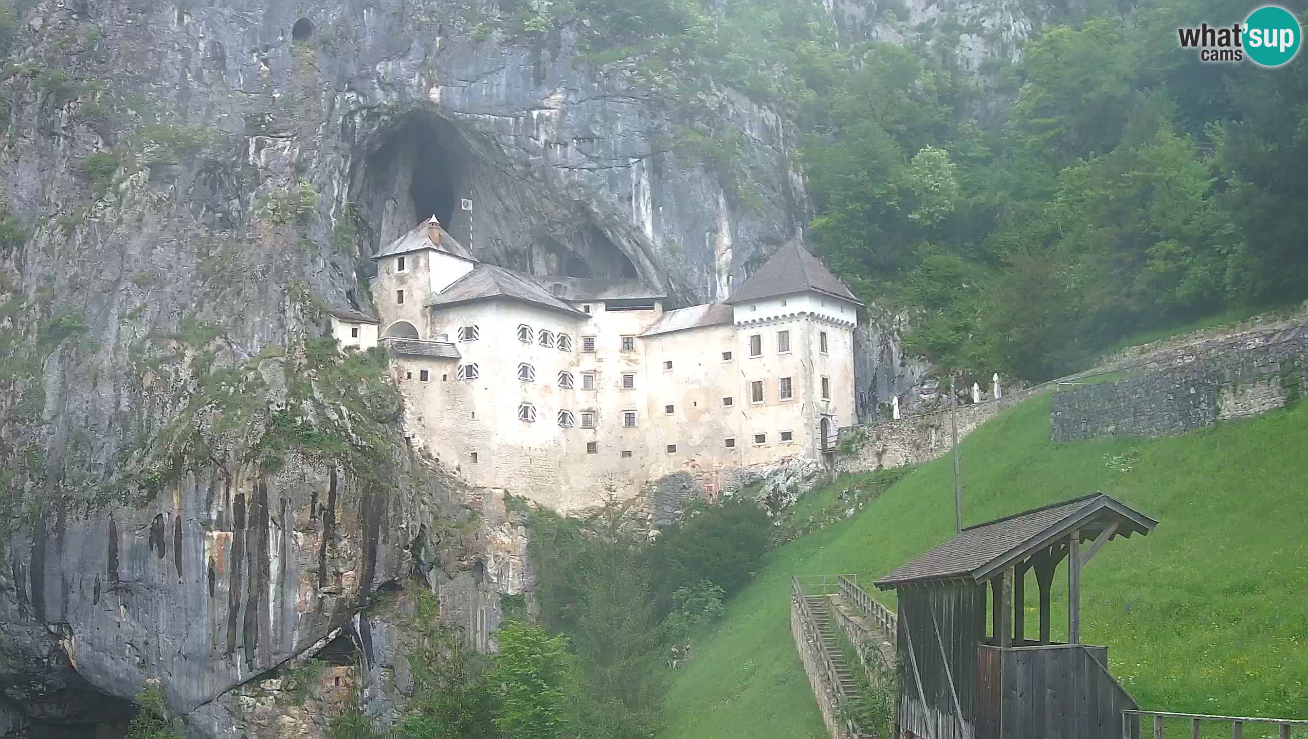Live Webcam Predjamski grad – Predjama Castle – Postojna – Slovenia
