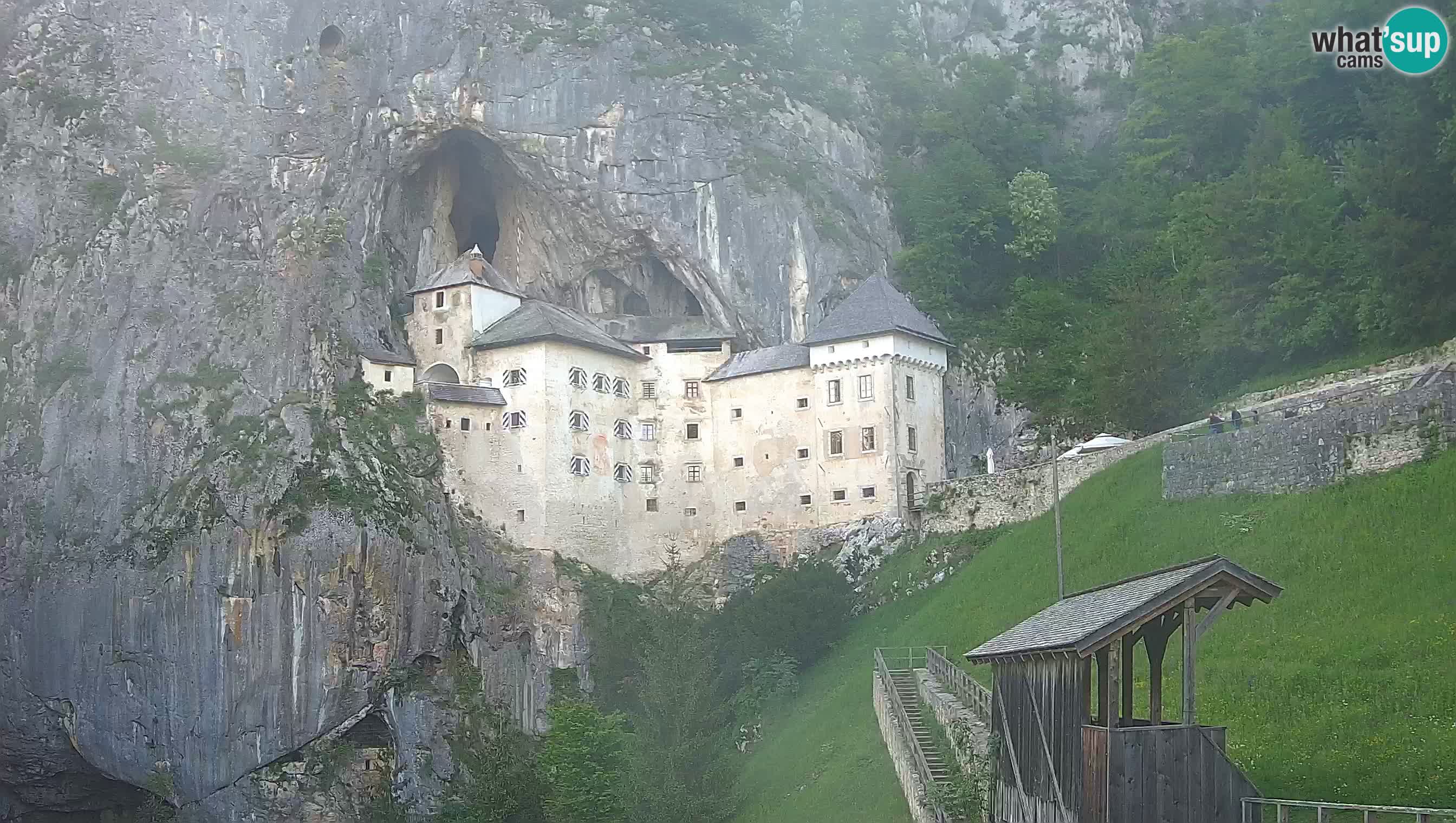 Live Webcam Predjamski grad – Predjama Castle – Postojna – Slovenia