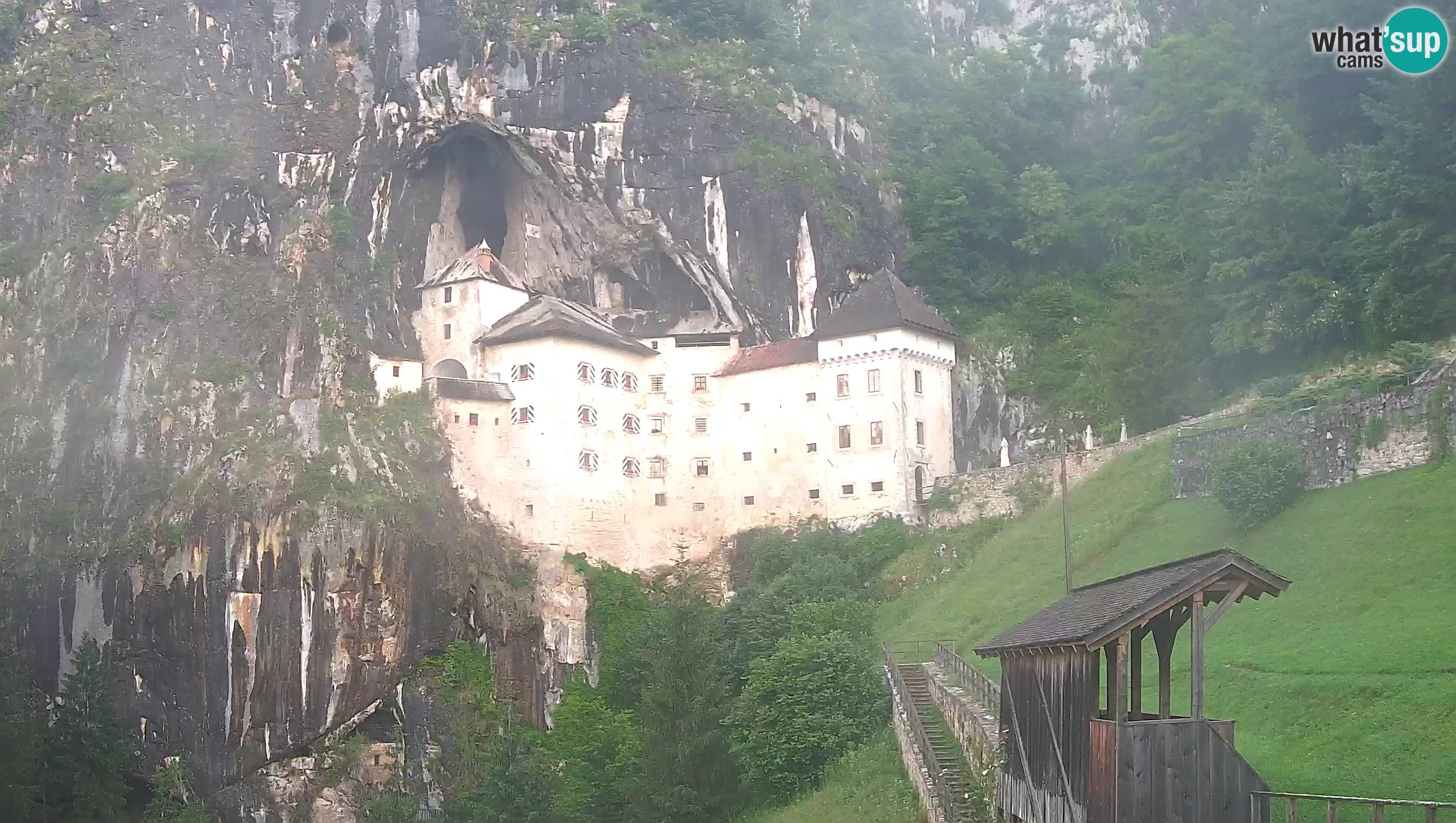 Camera en vivo Castillo de Predjama – Postojna – Eslovenia