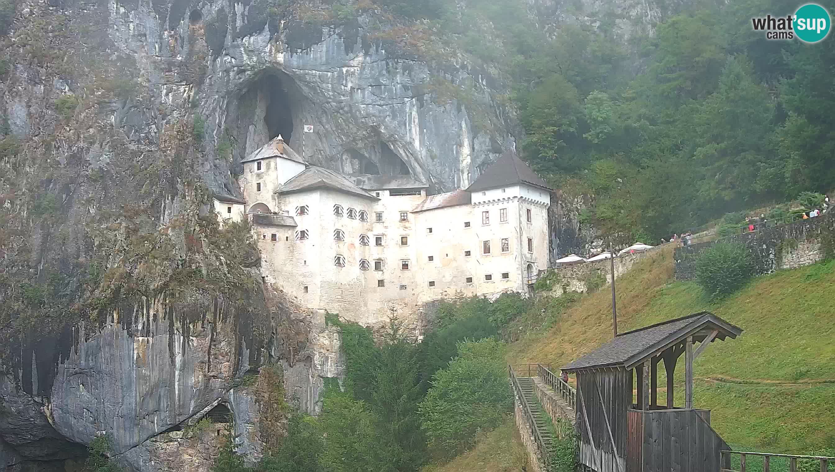 Live Webcam Predjamski grad – Predjama Castle – Postojna – Slovenia