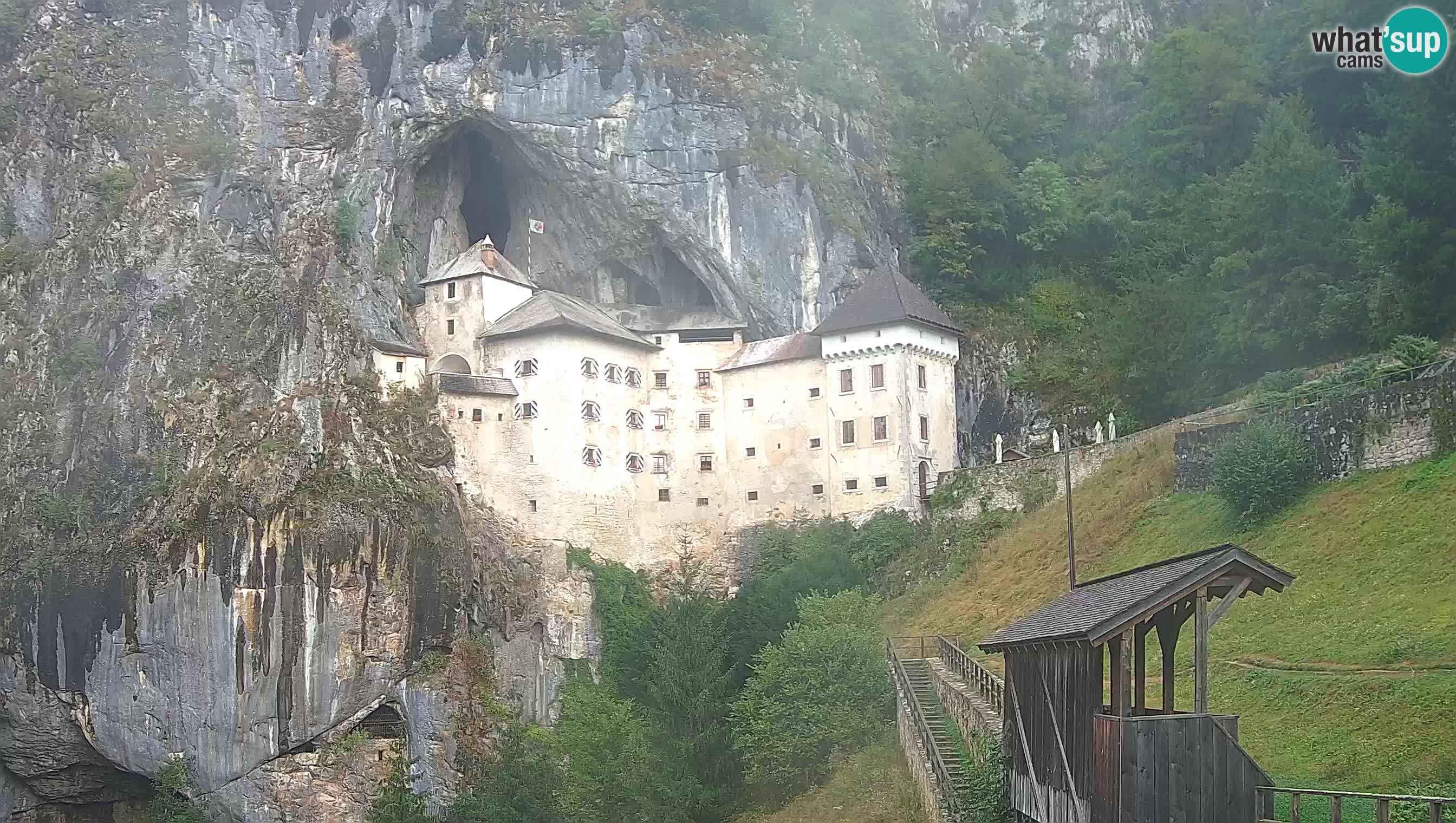 Live Webcam Castello di Predjama – Postumia – Slovenia