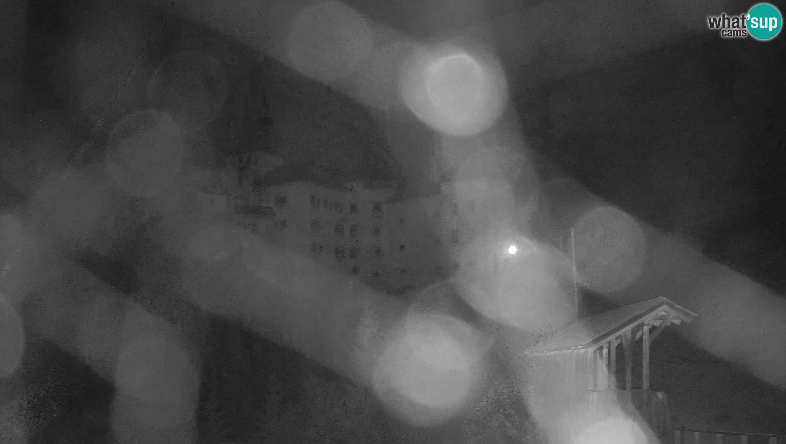 Live Webcam Grad Predjama – Château de Predjama – Postojna – Slovénie