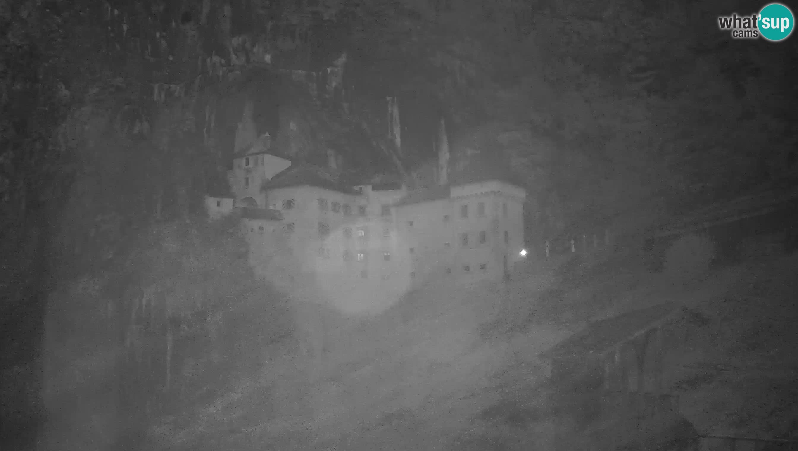 Live Webcam Castello di Predjama – Postumia – Slovenia