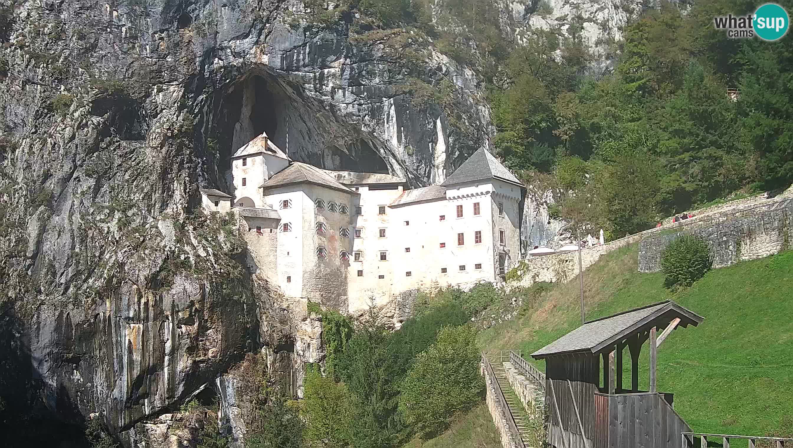 Live Webcam Grad Predjama – Château de Predjama – Postojna – Slovénie