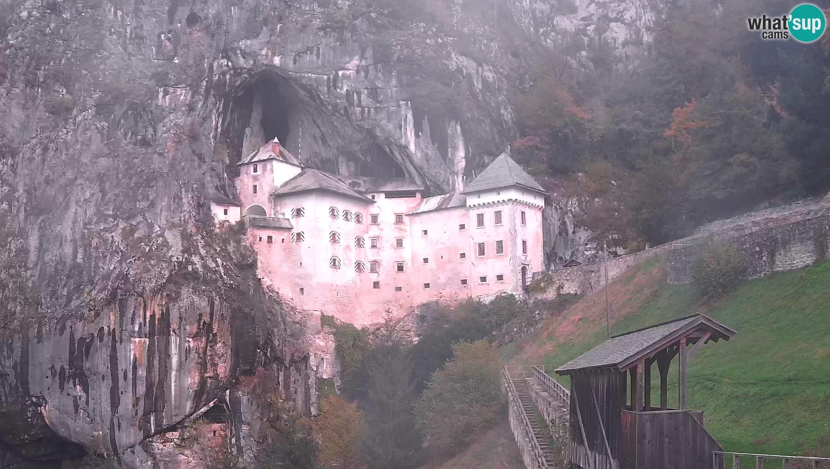 Live Webcam Predjamski grad – Predjama Castle – Postojna – Slovenia