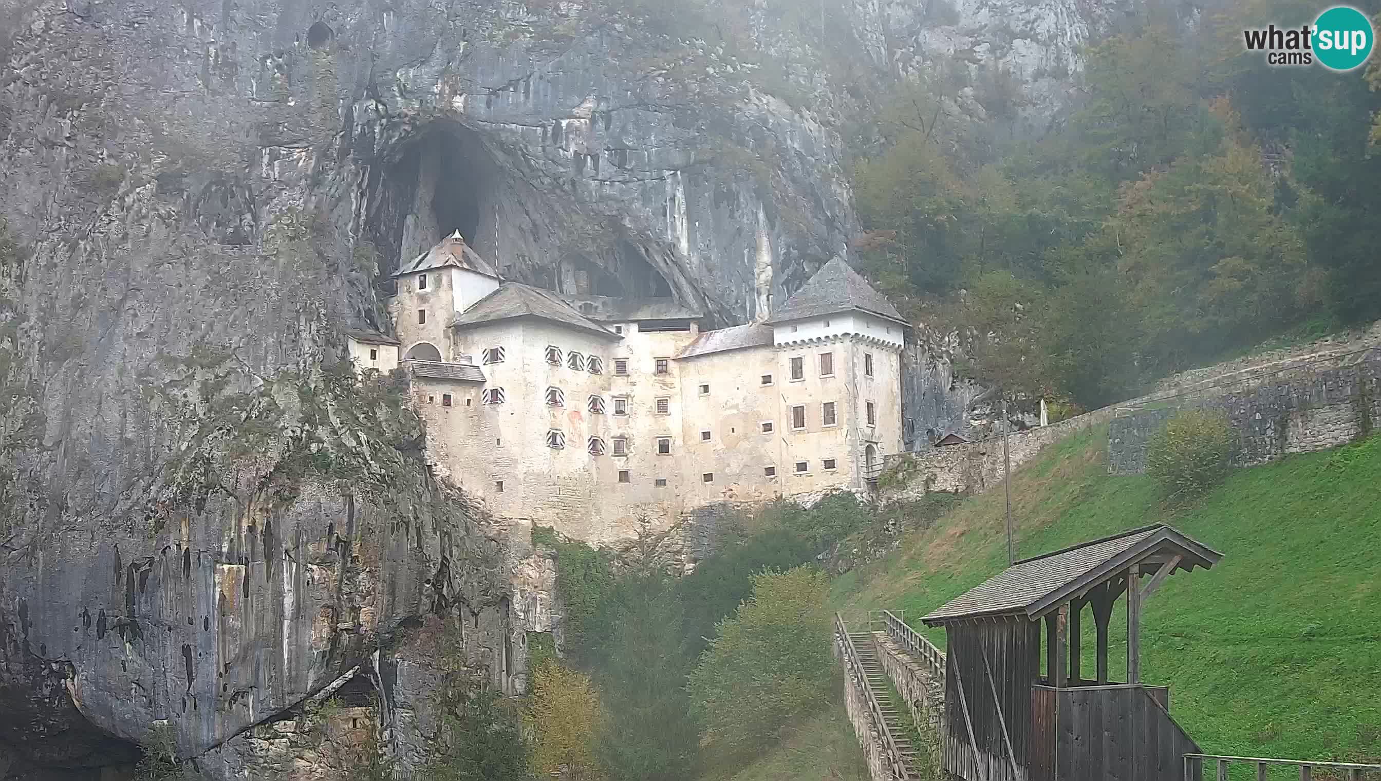 Live Webcam Predjamski grad – Predjama Castle – Postojna – Slovenia