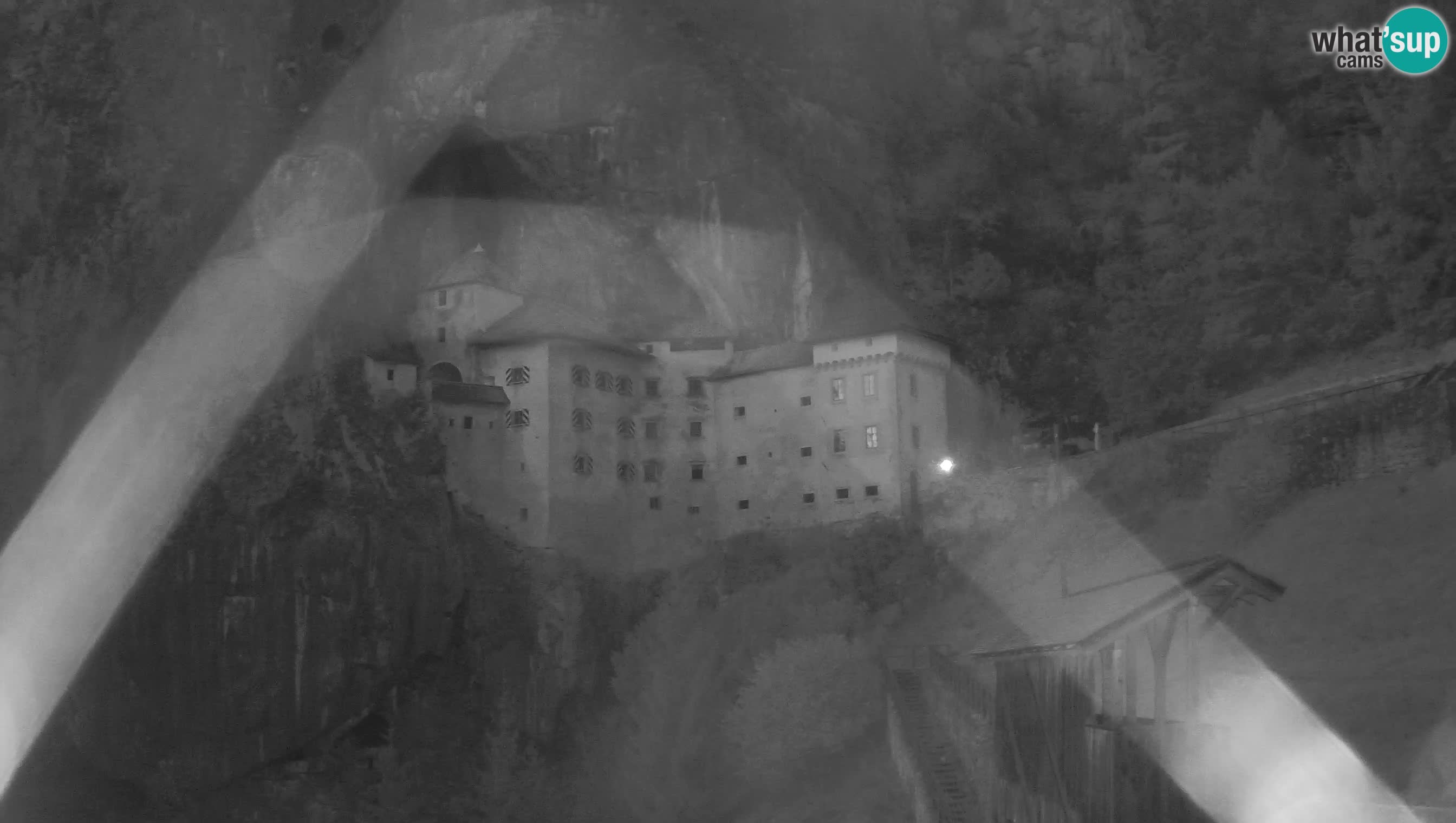 Live Webcam Castello di Predjama – Postumia – Slovenia