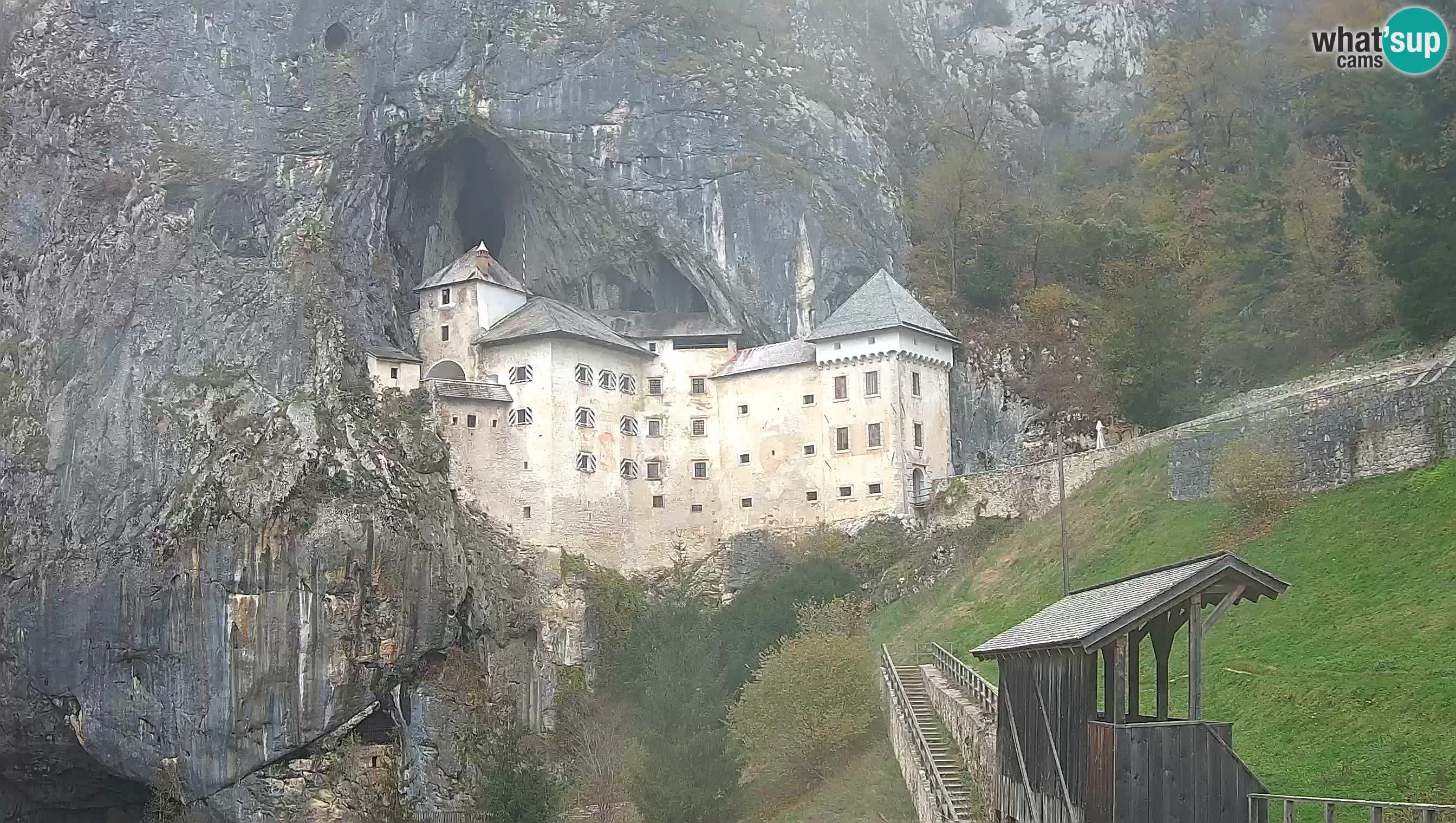 Live Webcam Castello di Predjama – Postumia – Slovenia