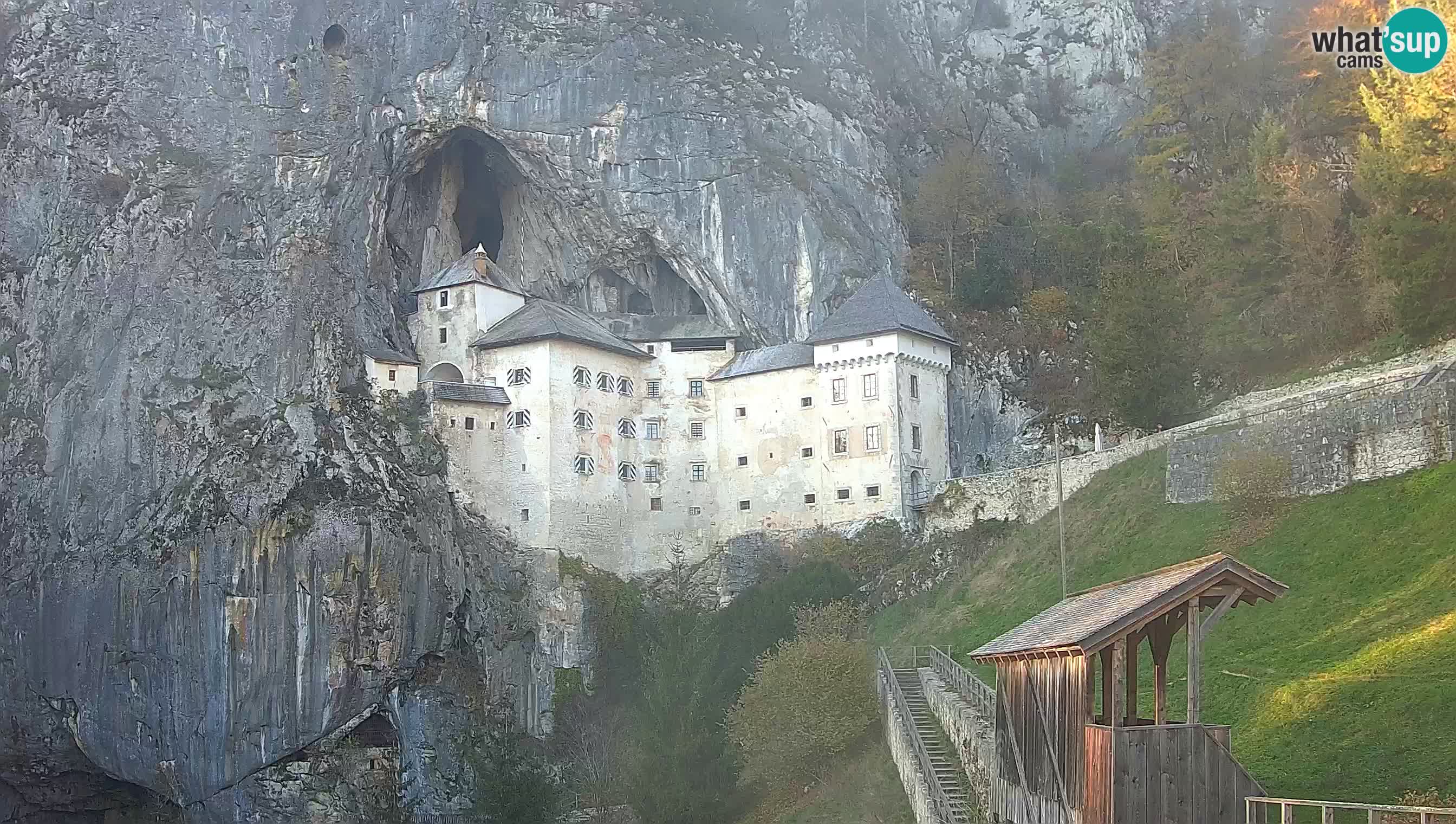 Live Webcam Castello di Predjama – Postumia – Slovenia