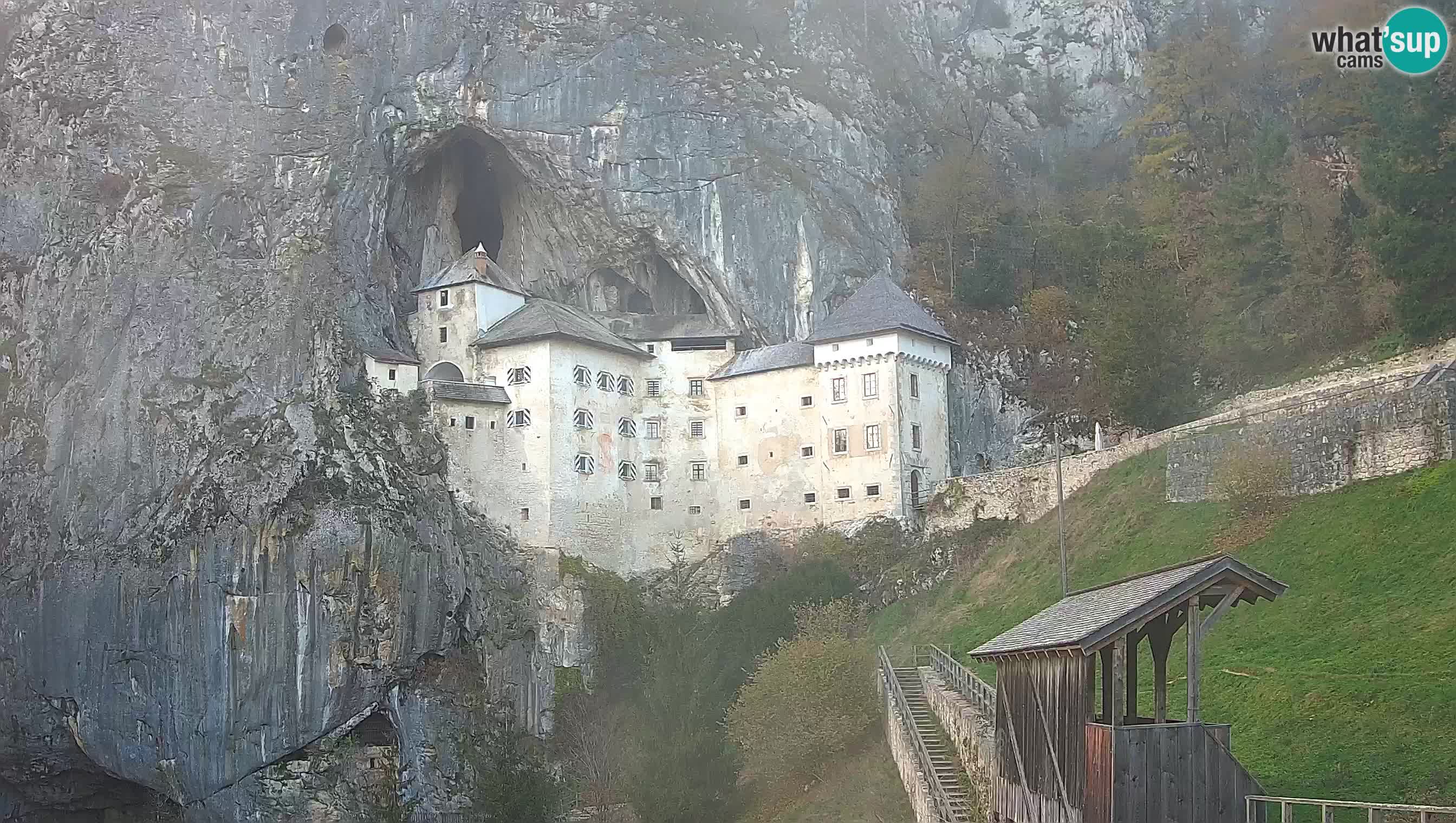 Live Webcam Castello di Predjama – Postumia – Slovenia