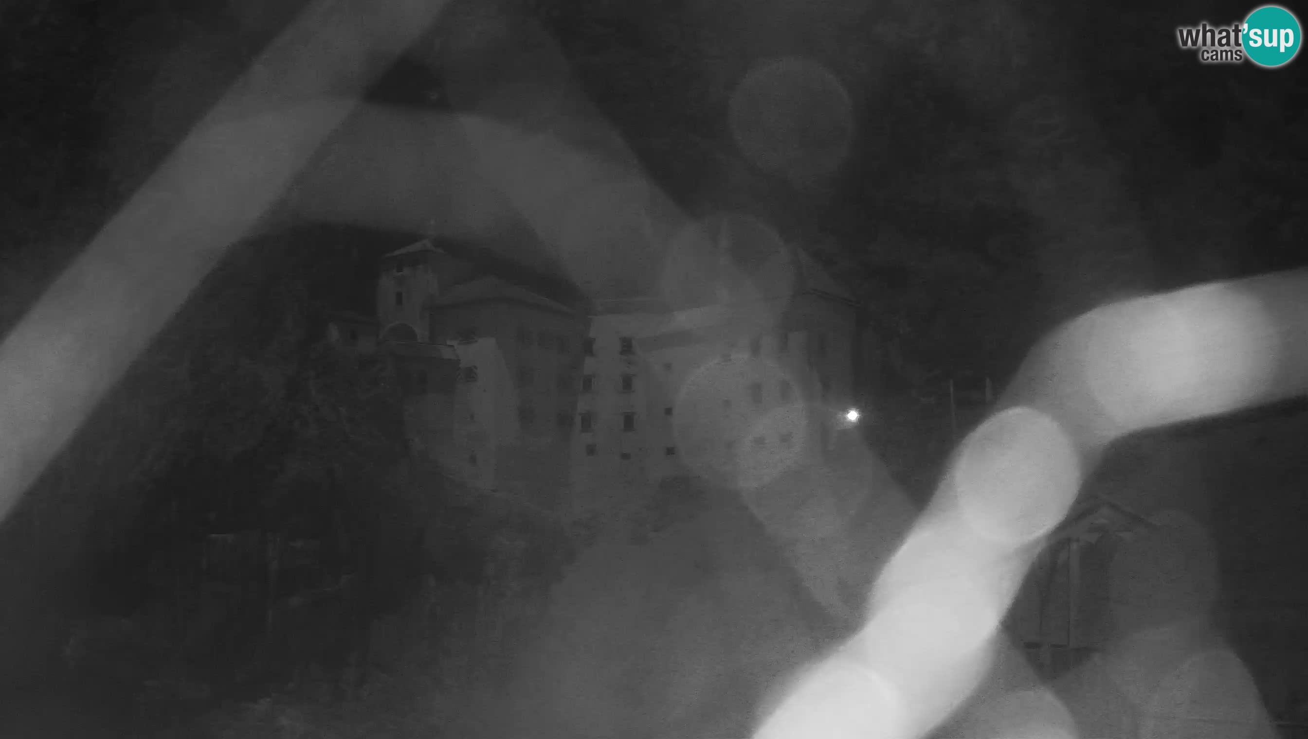 Live Webcam Castello di Predjama – Postumia – Slovenia