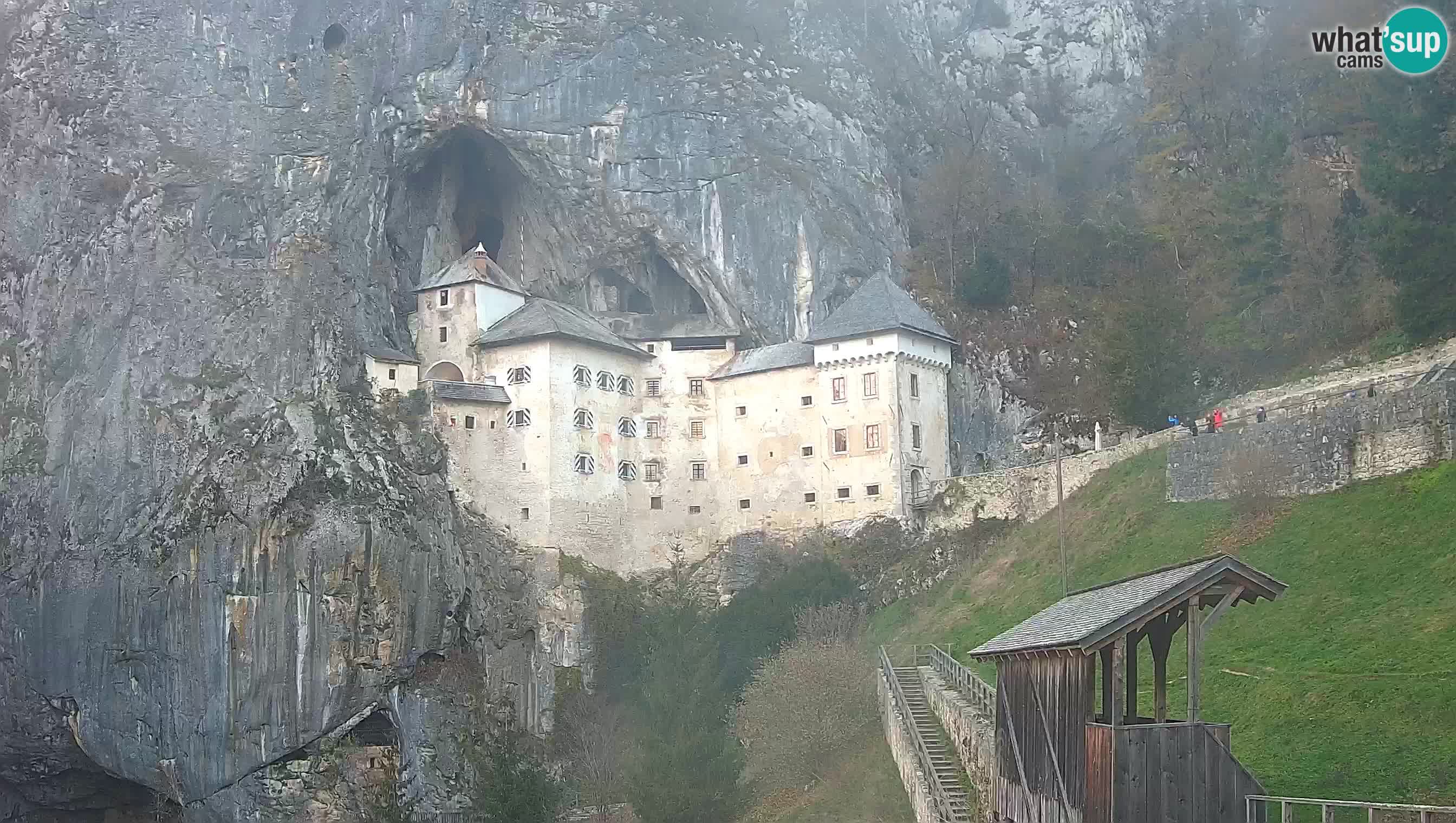 Live Webcam Predjamski grad – Predjama Castle – Postojna – Slovenia