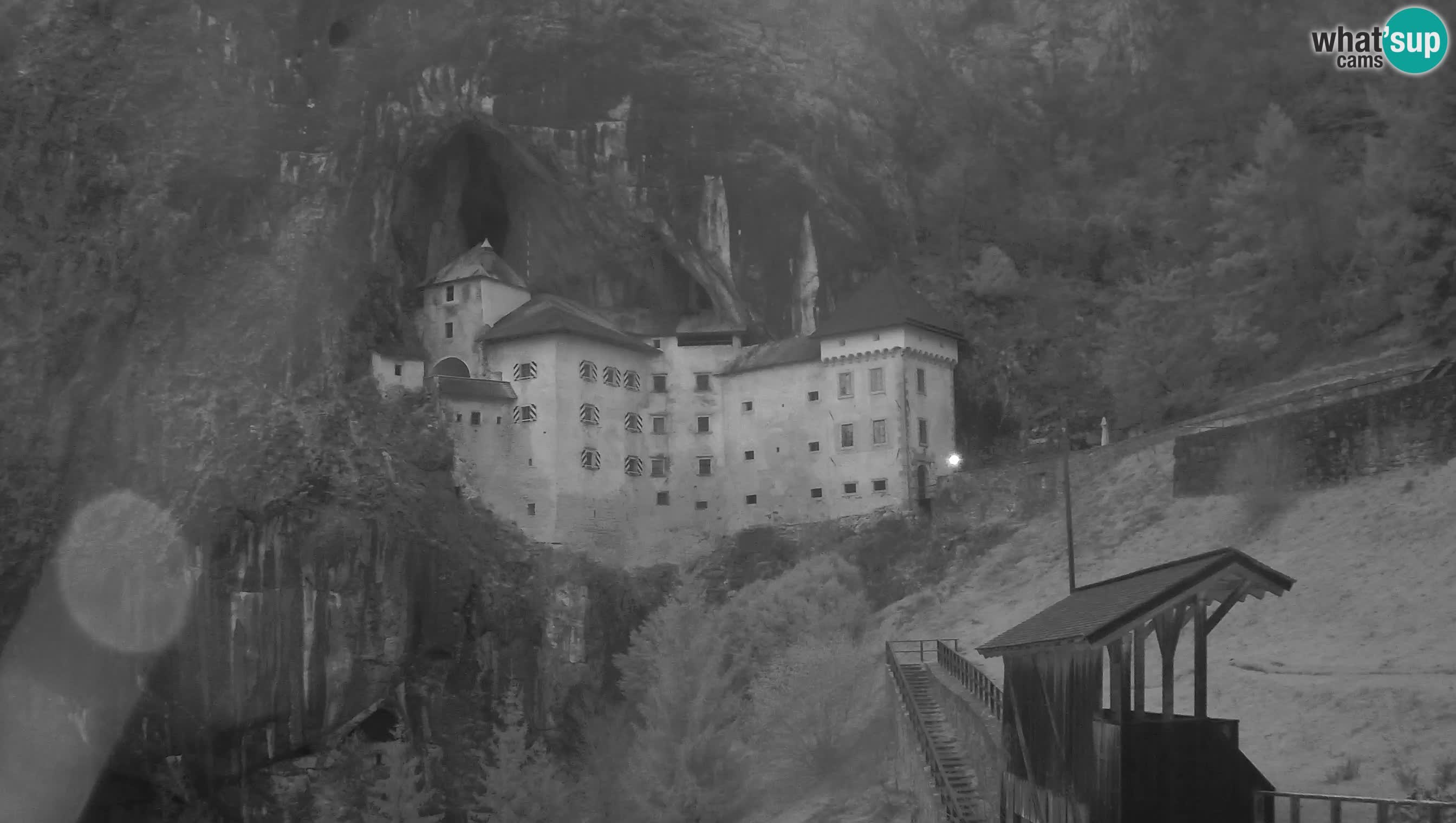 Camera en vivo Castillo de Predjama – Postojna – Eslovenia