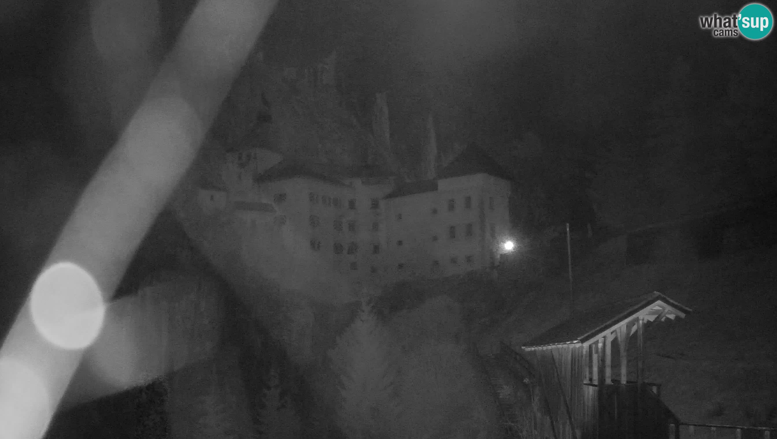 Live Webcam Höhlenburg Predjama – Postojna – Slowenien