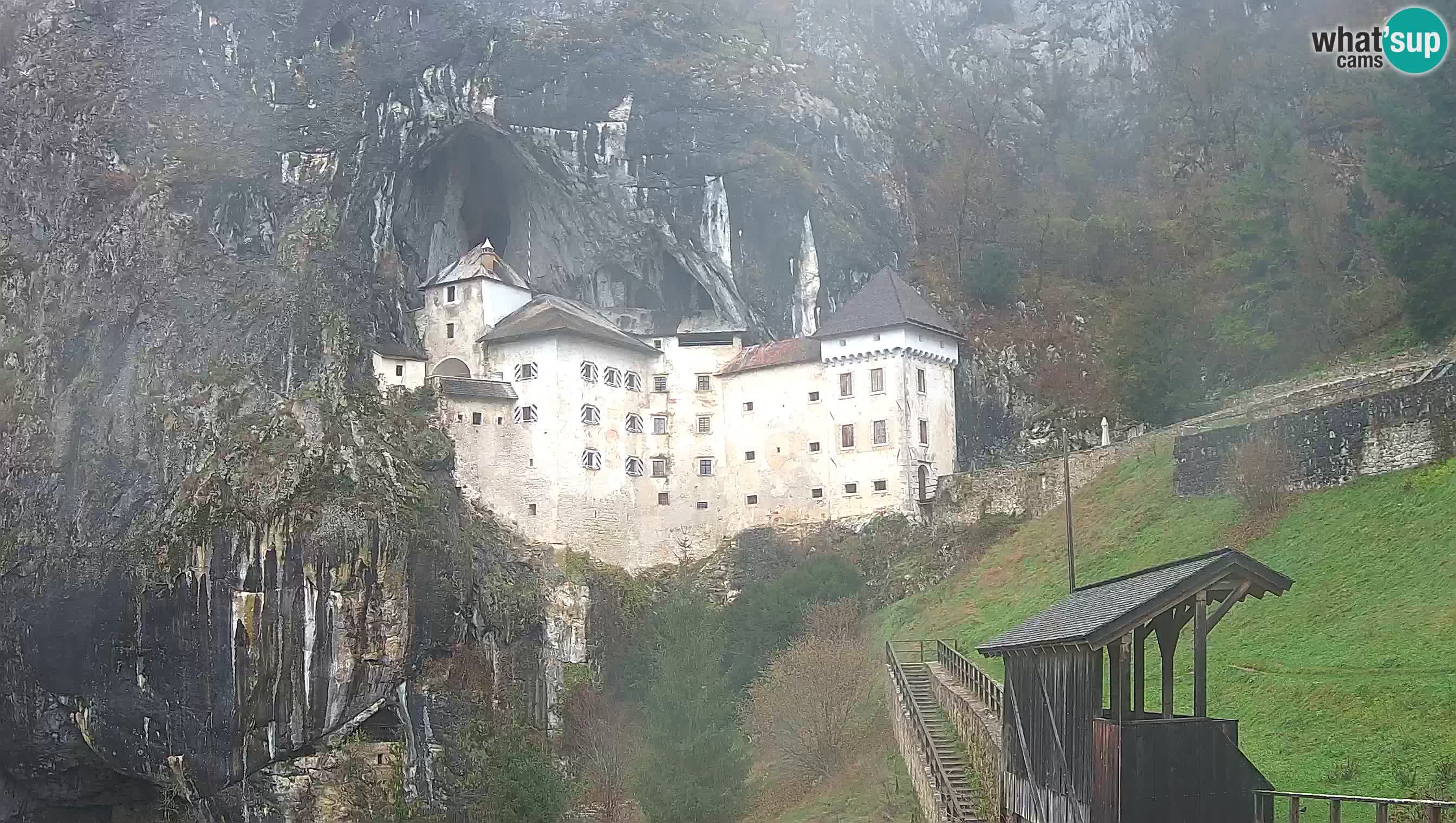 Live Webcam Castello di Predjama – Postumia – Slovenia