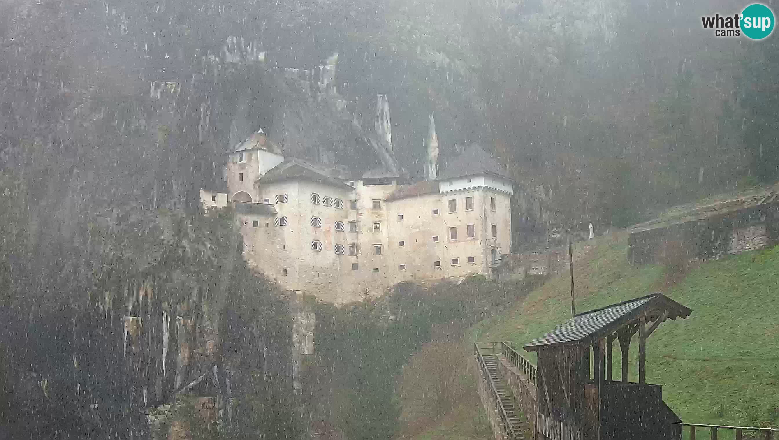 Live Webcam Castello di Predjama – Postumia – Slovenia