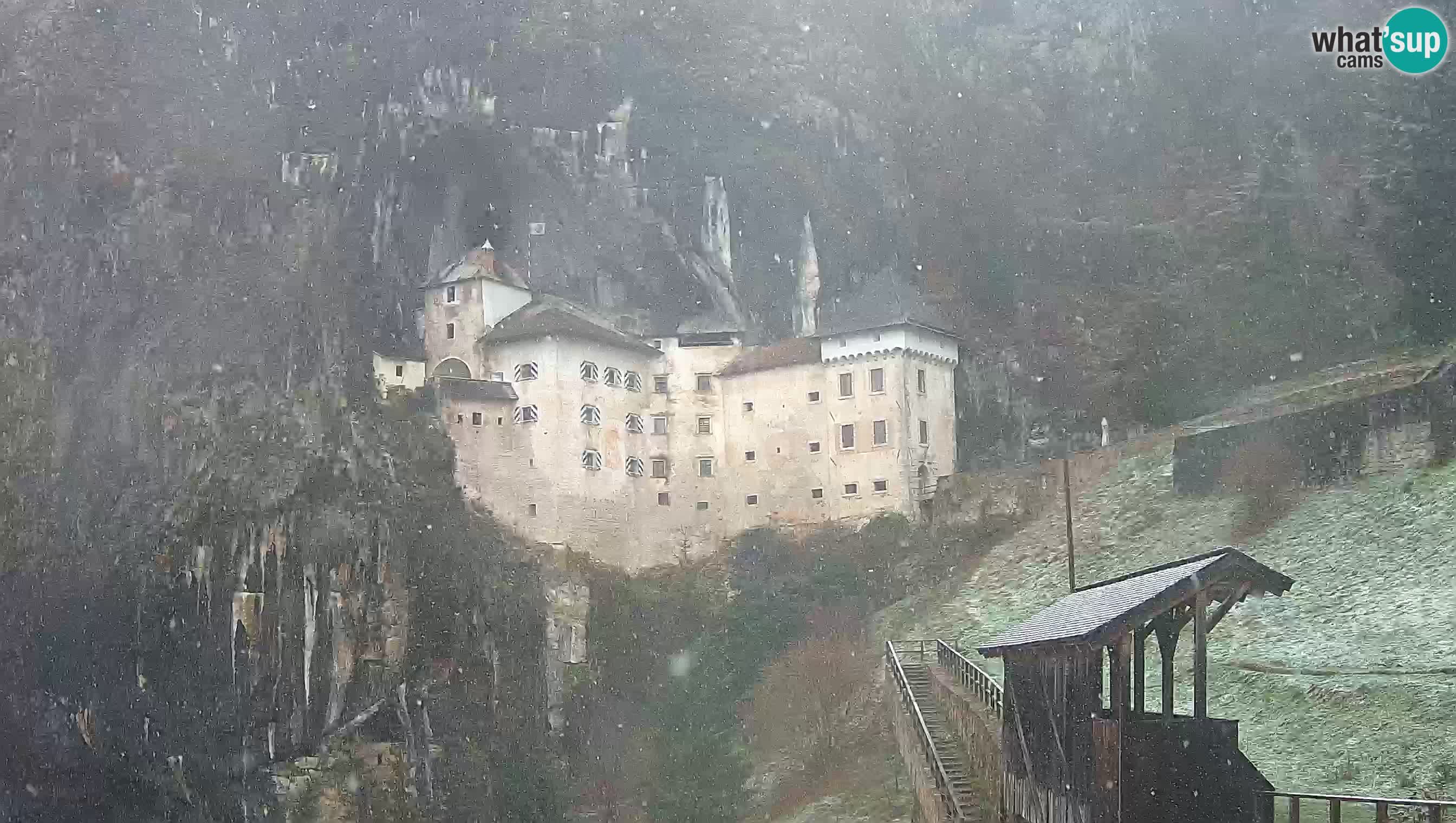 Camera en vivo Castillo de Predjama – Postojna – Eslovenia