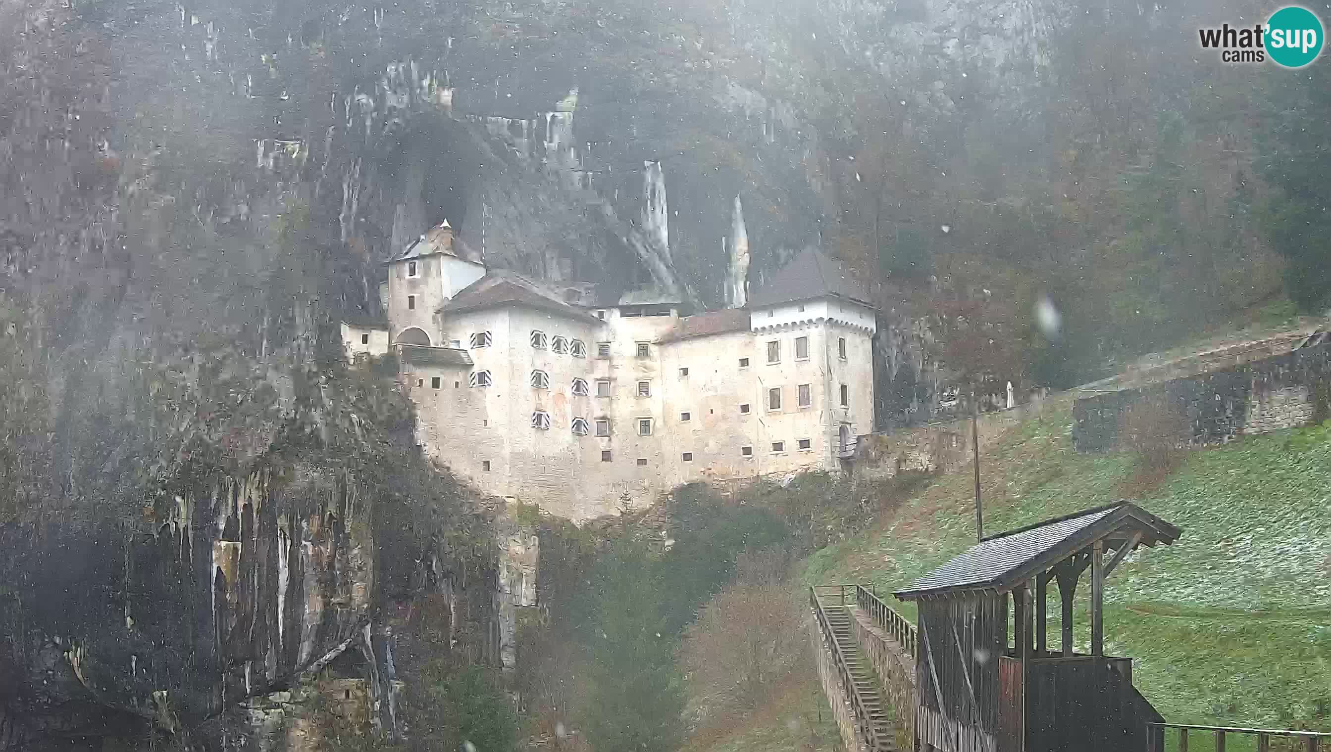 Camera en vivo Castillo de Predjama – Postojna – Eslovenia