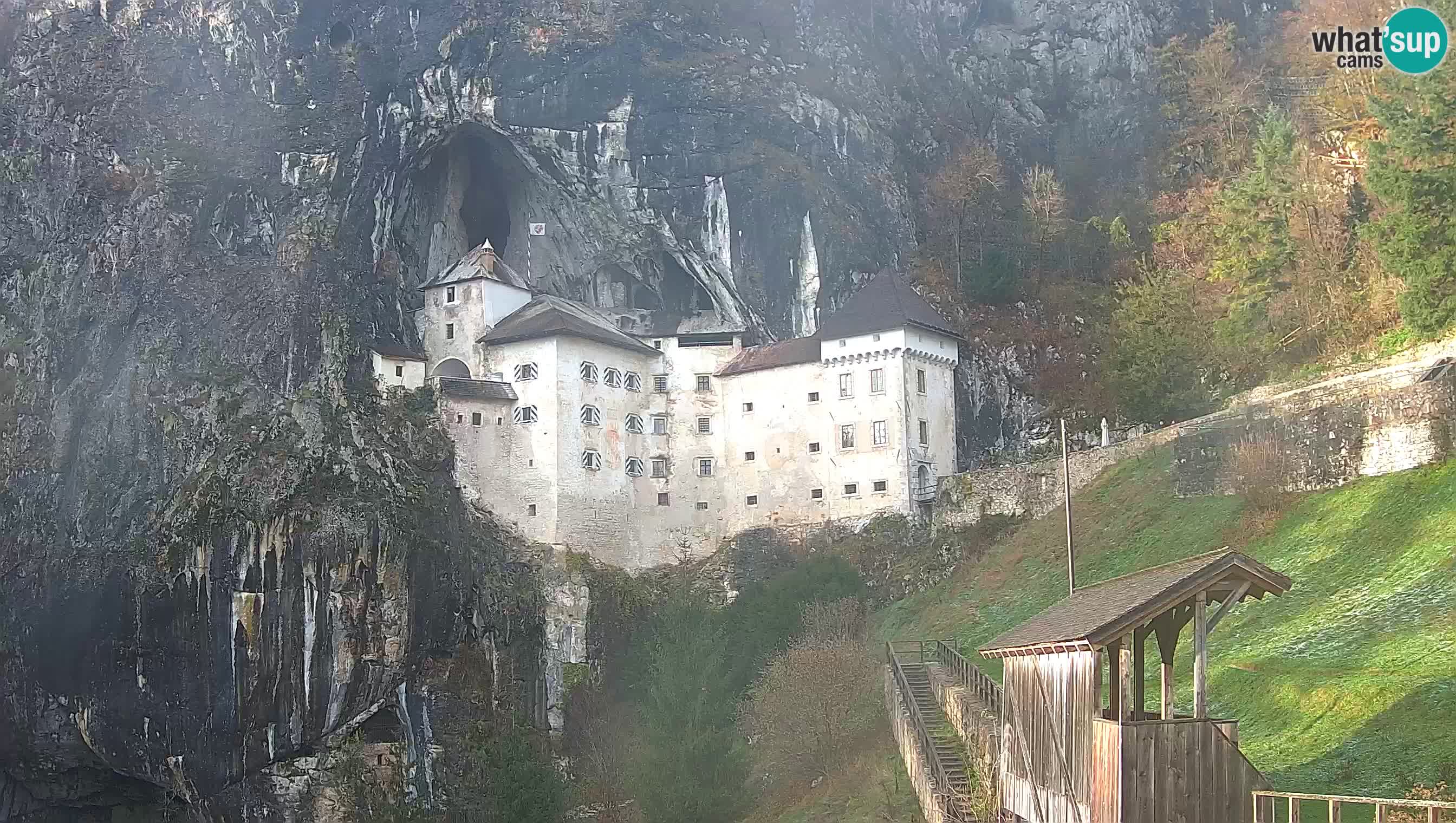 Camera en vivo Castillo de Predjama – Postojna – Eslovenia