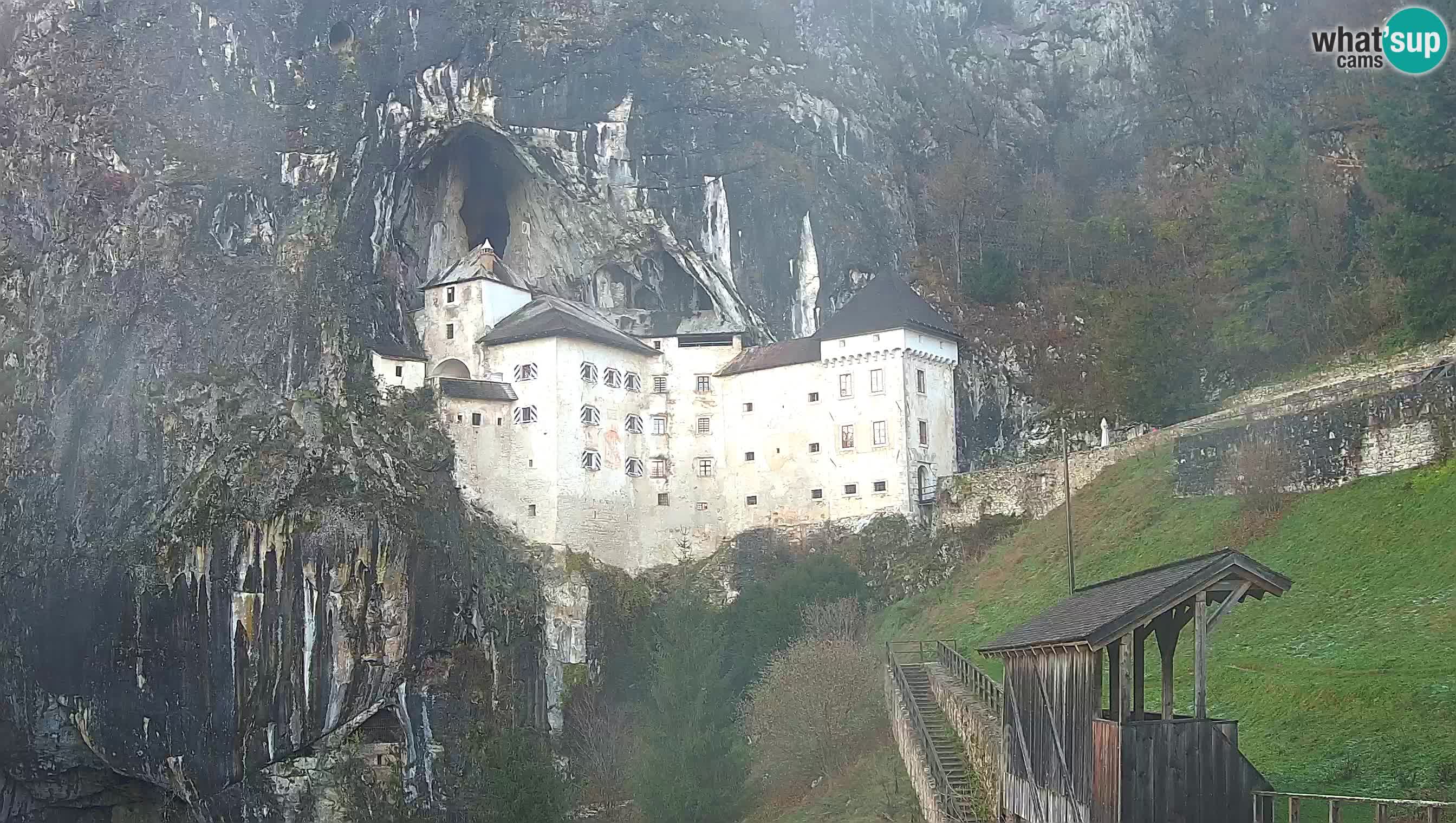 Camera en vivo Castillo de Predjama – Postojna – Eslovenia