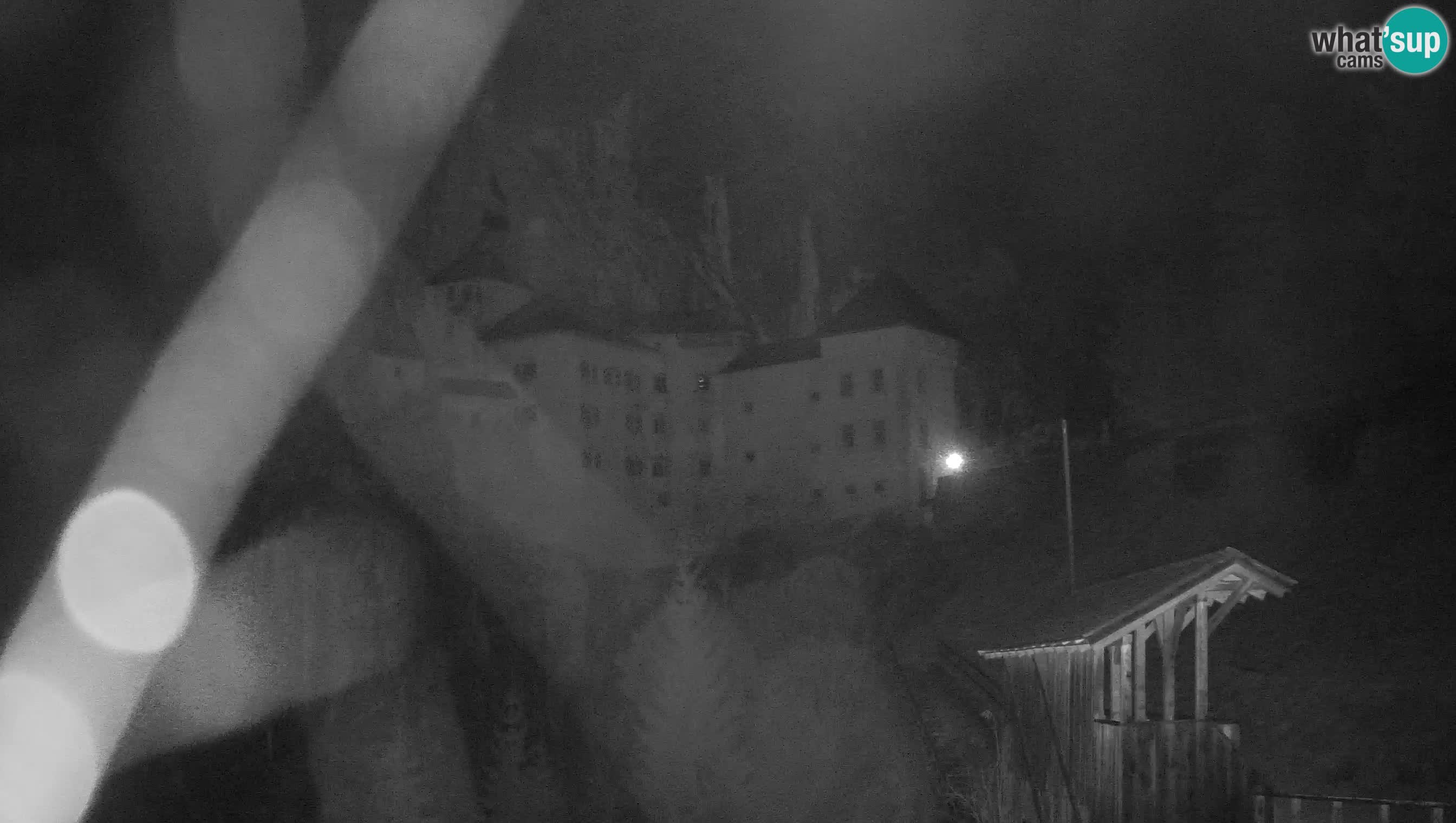 Live Webcam Höhlenburg Predjama – Postojna – Slowenien