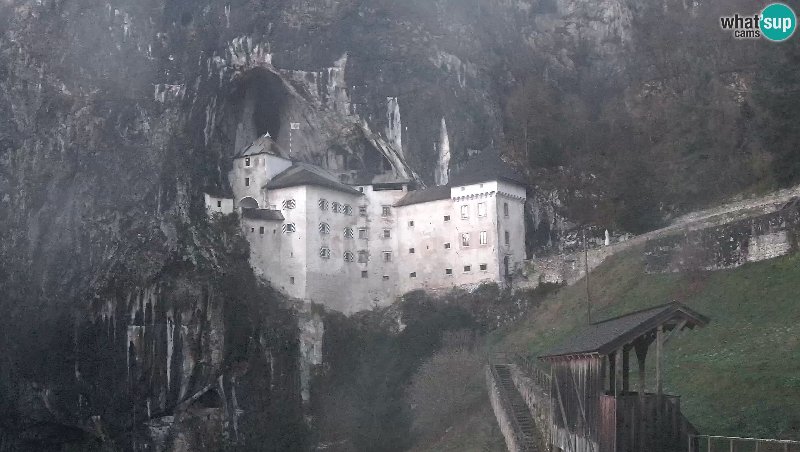 Camera en vivo Castillo de Predjama – Postojna – Eslovenia