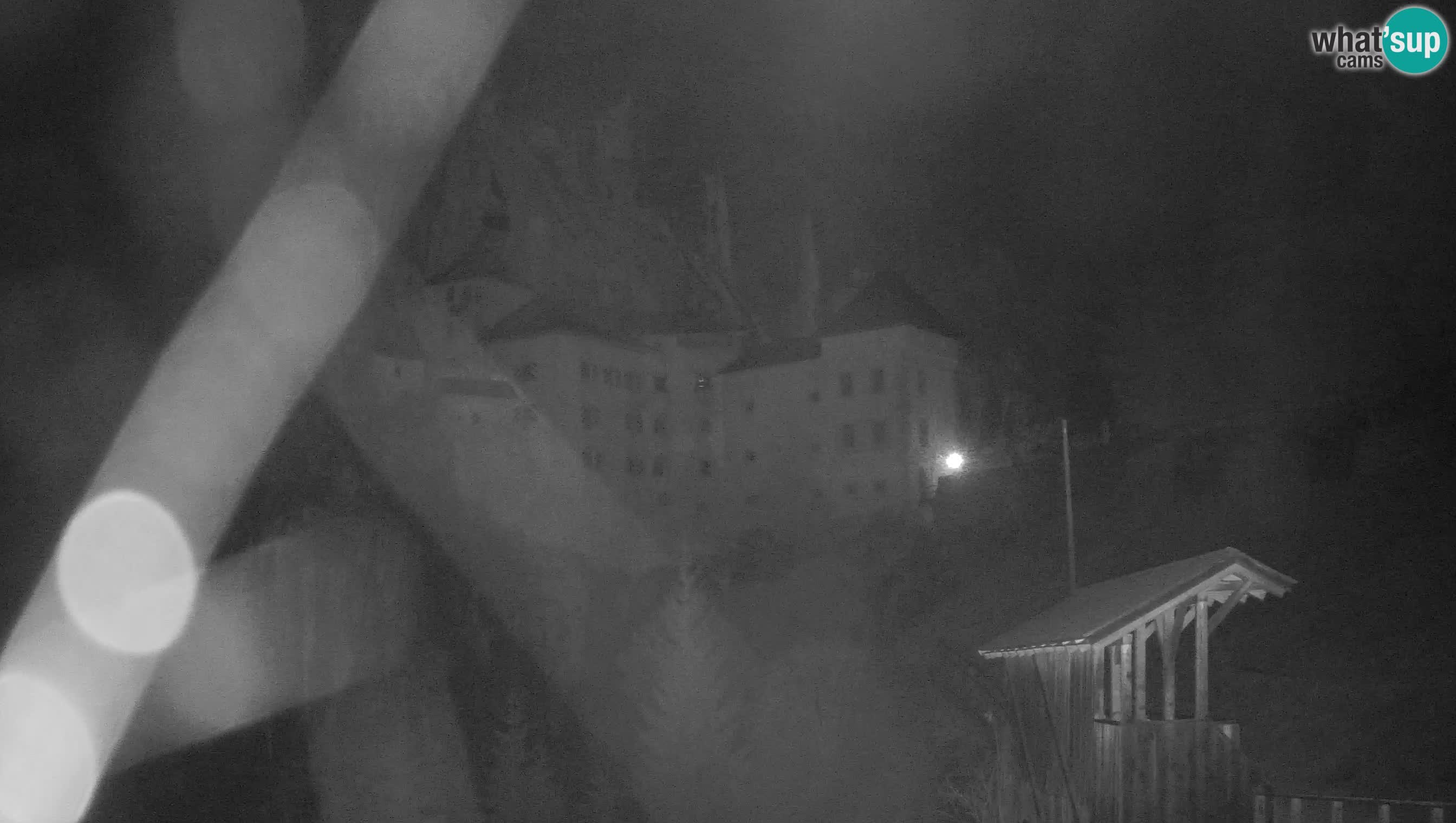 Live Webcam Höhlenburg Predjama – Postojna – Slowenien