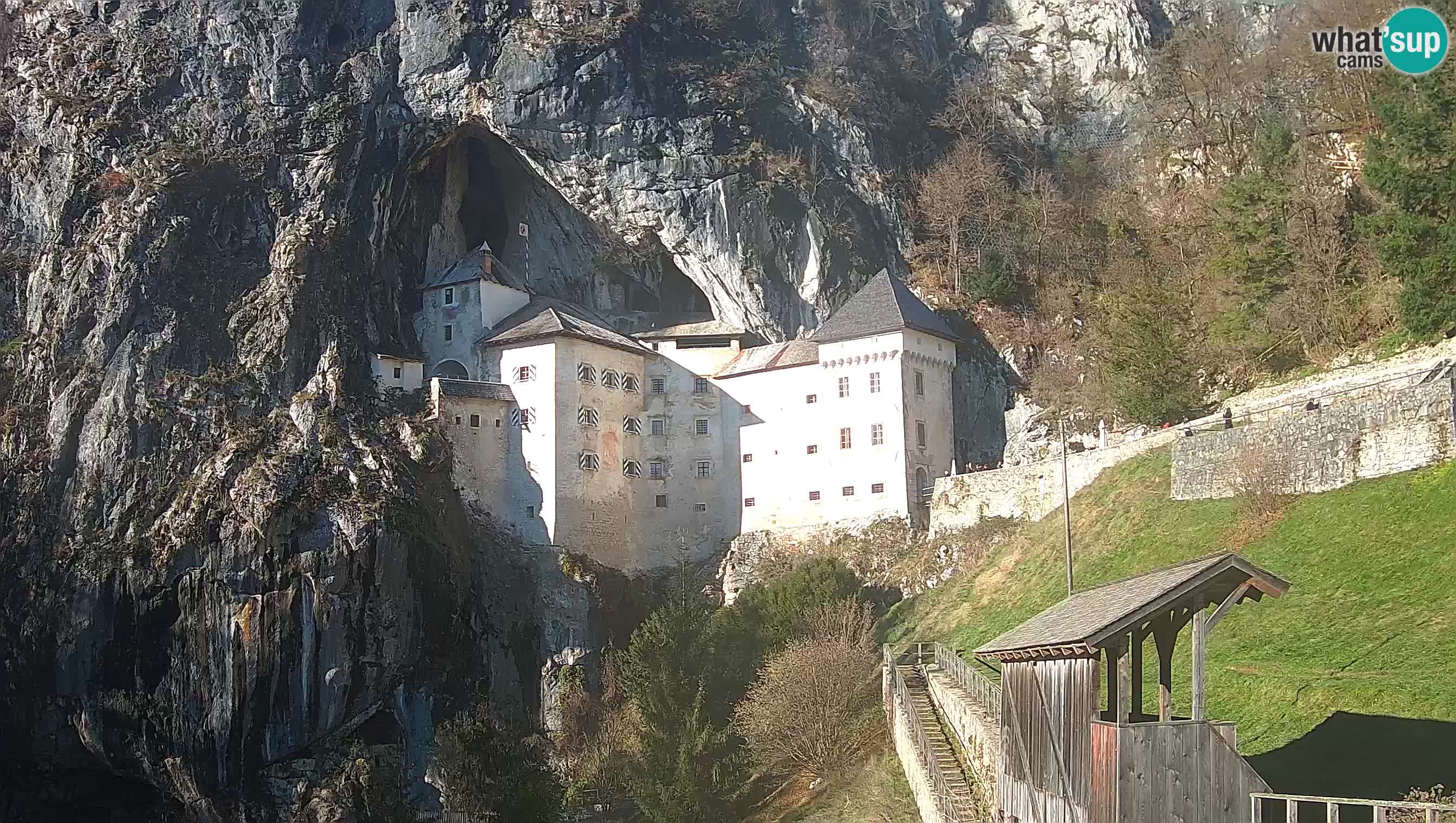 Live Webcam Castello di Predjama – Postumia – Slovenia