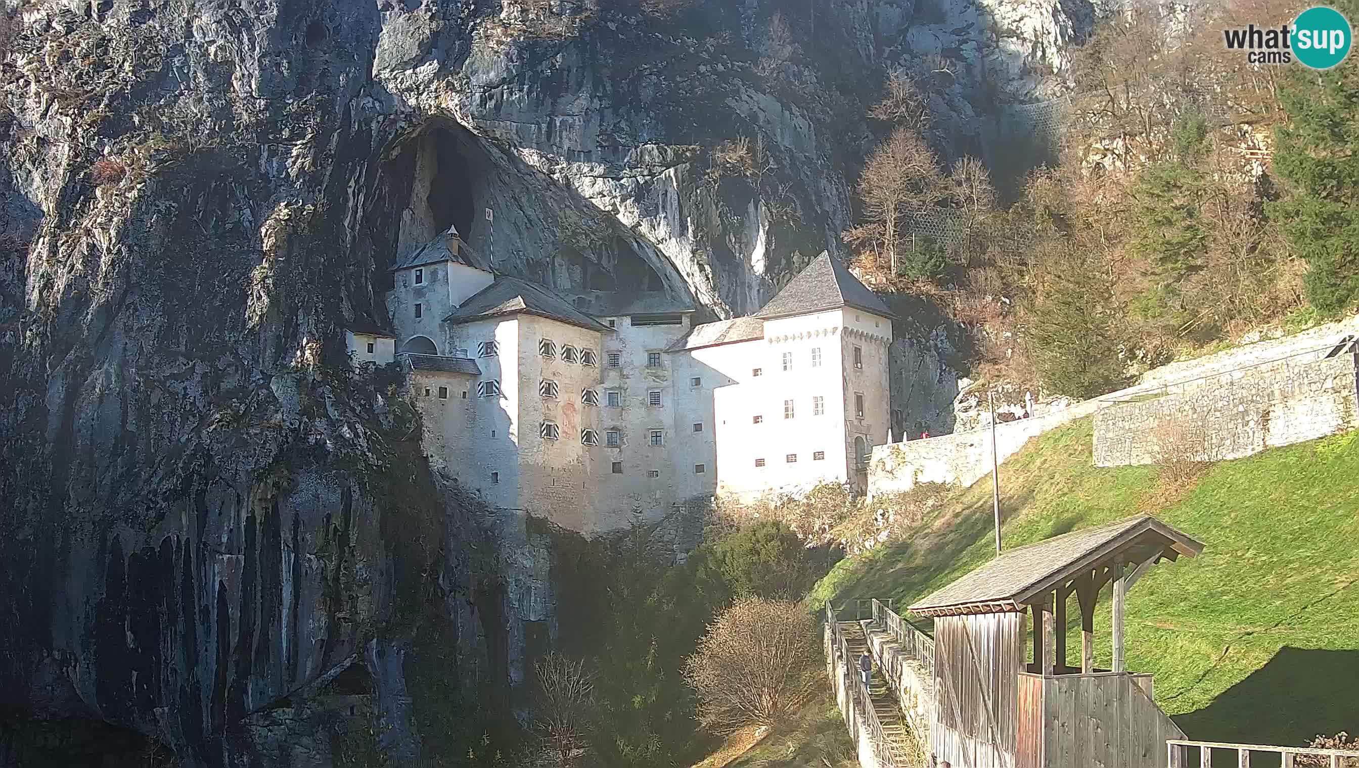 Live Webcam Castello di Predjama – Postumia – Slovenia