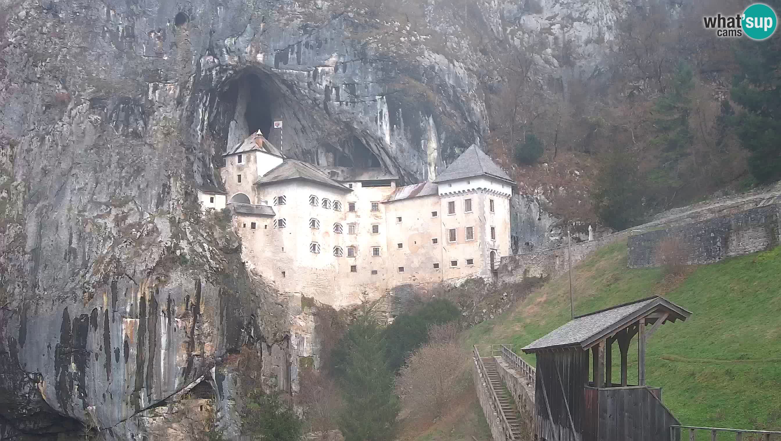 Camera en vivo Castillo de Predjama – Postojna – Eslovenia