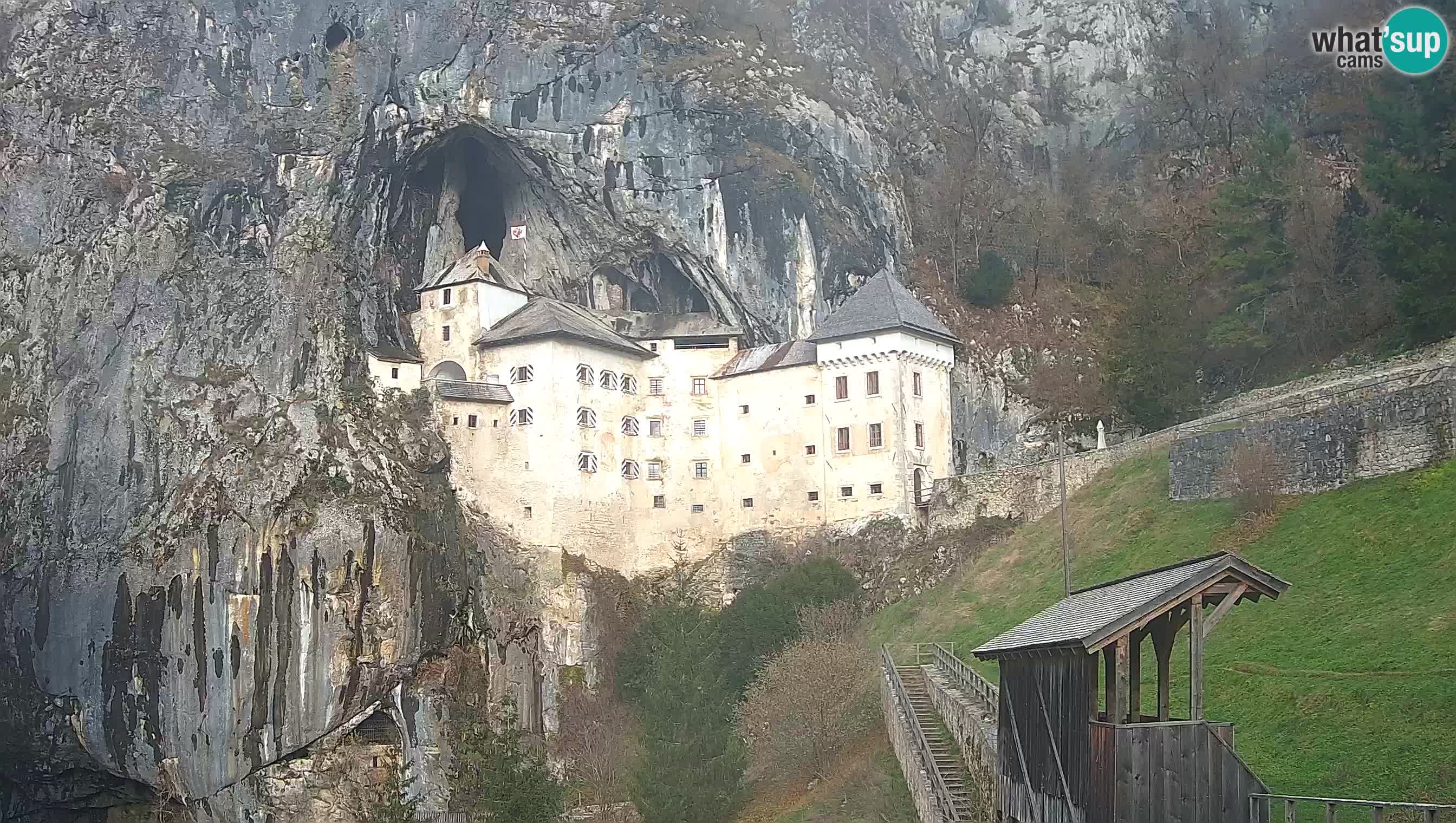 Camera en vivo Castillo de Predjama – Postojna – Eslovenia