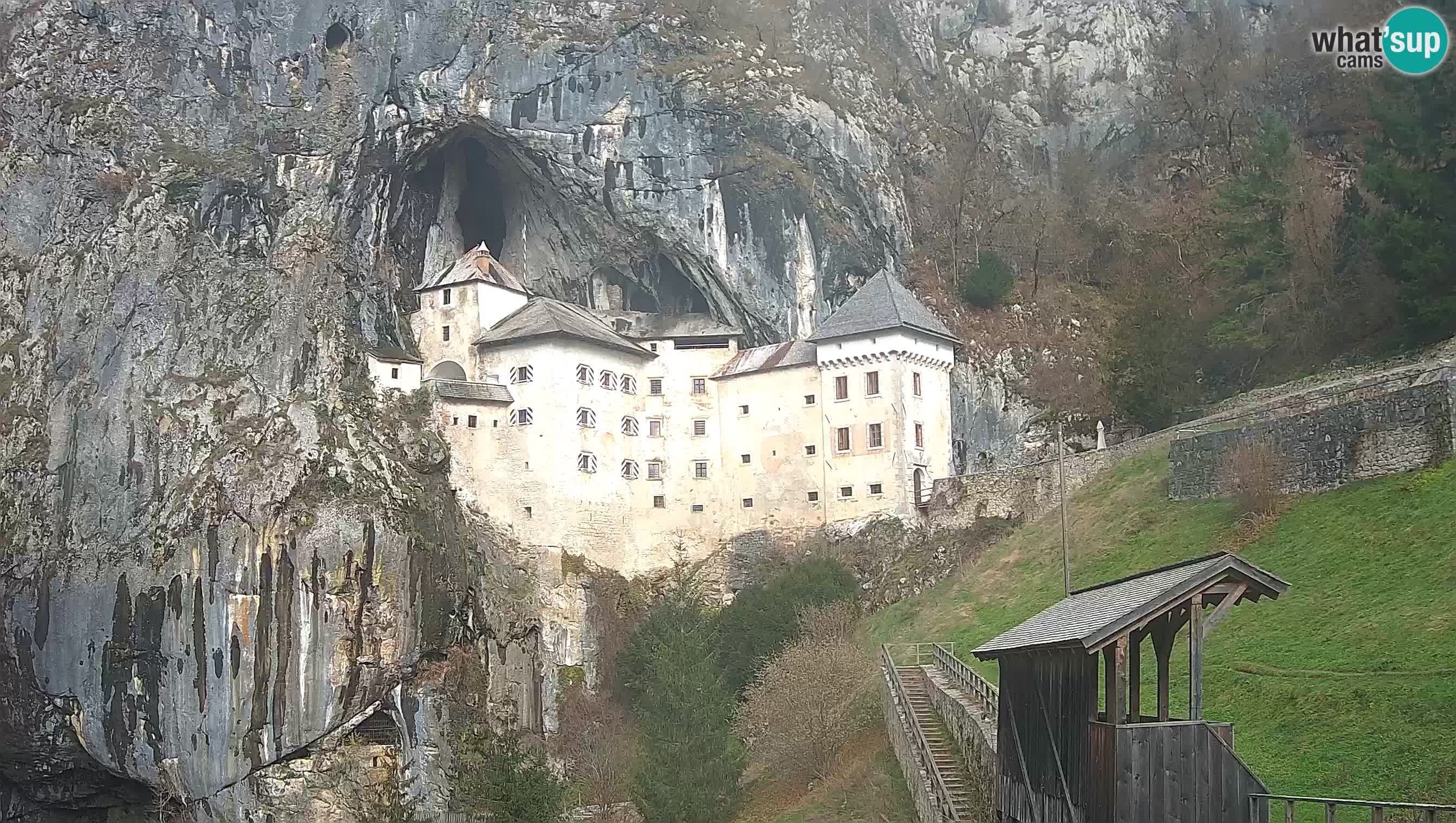 Camera en vivo Castillo de Predjama – Postojna – Eslovenia