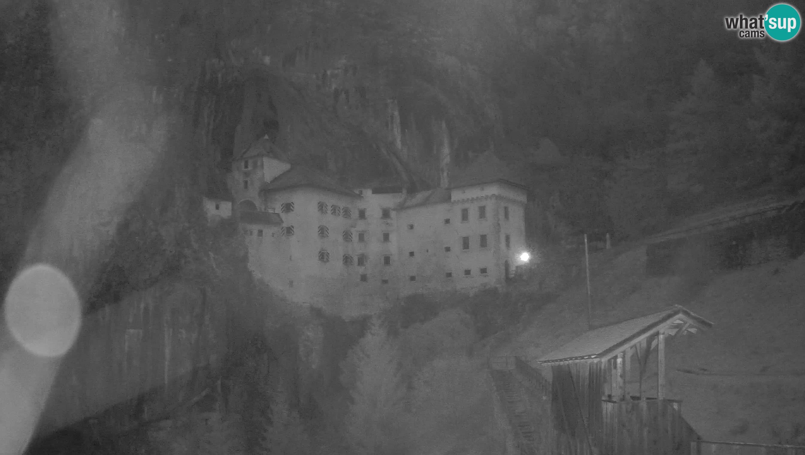 Live Webcam Castello di Predjama – Postumia – Slovenia