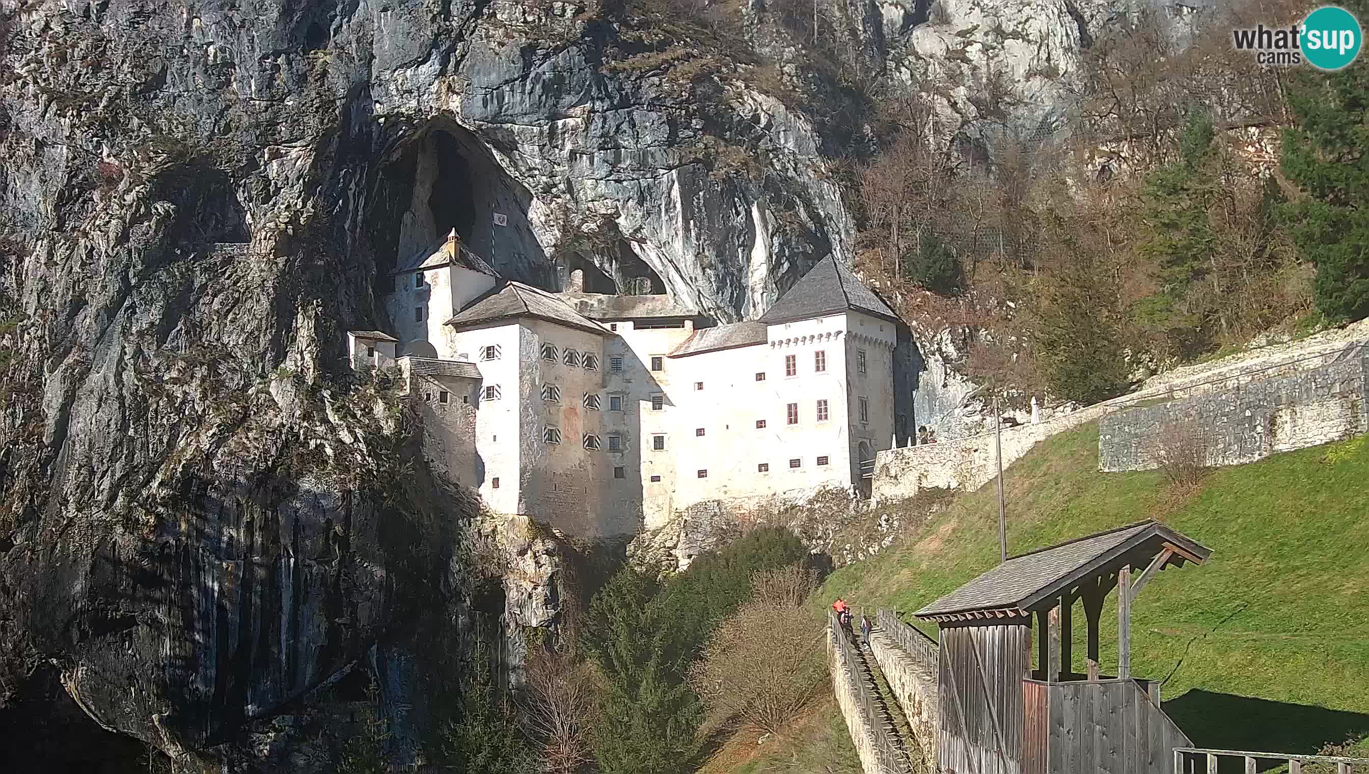 Live Webcam Castello di Predjama – Postumia – Slovenia