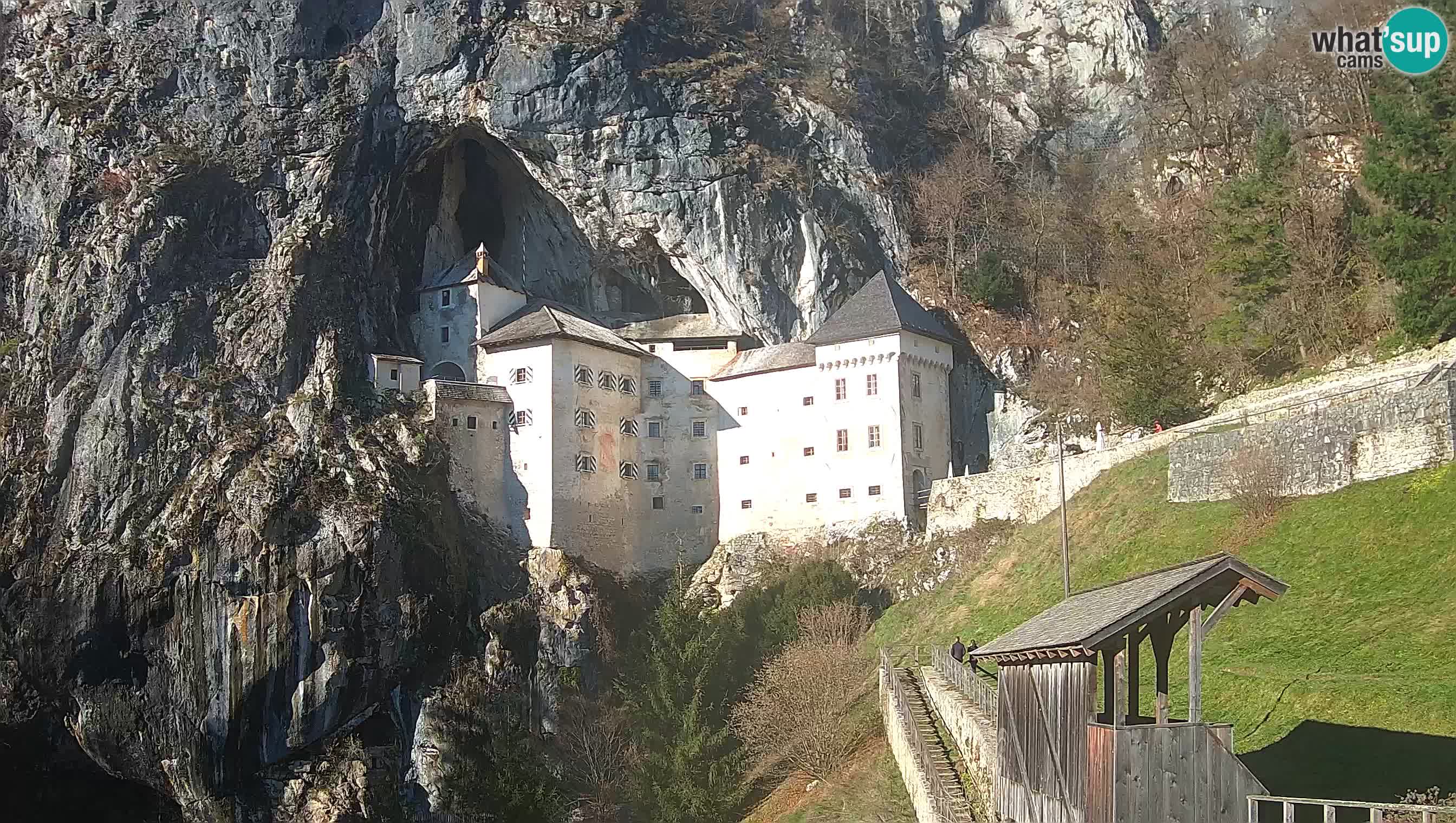 Camera en vivo Castillo de Predjama – Postojna – Eslovenia