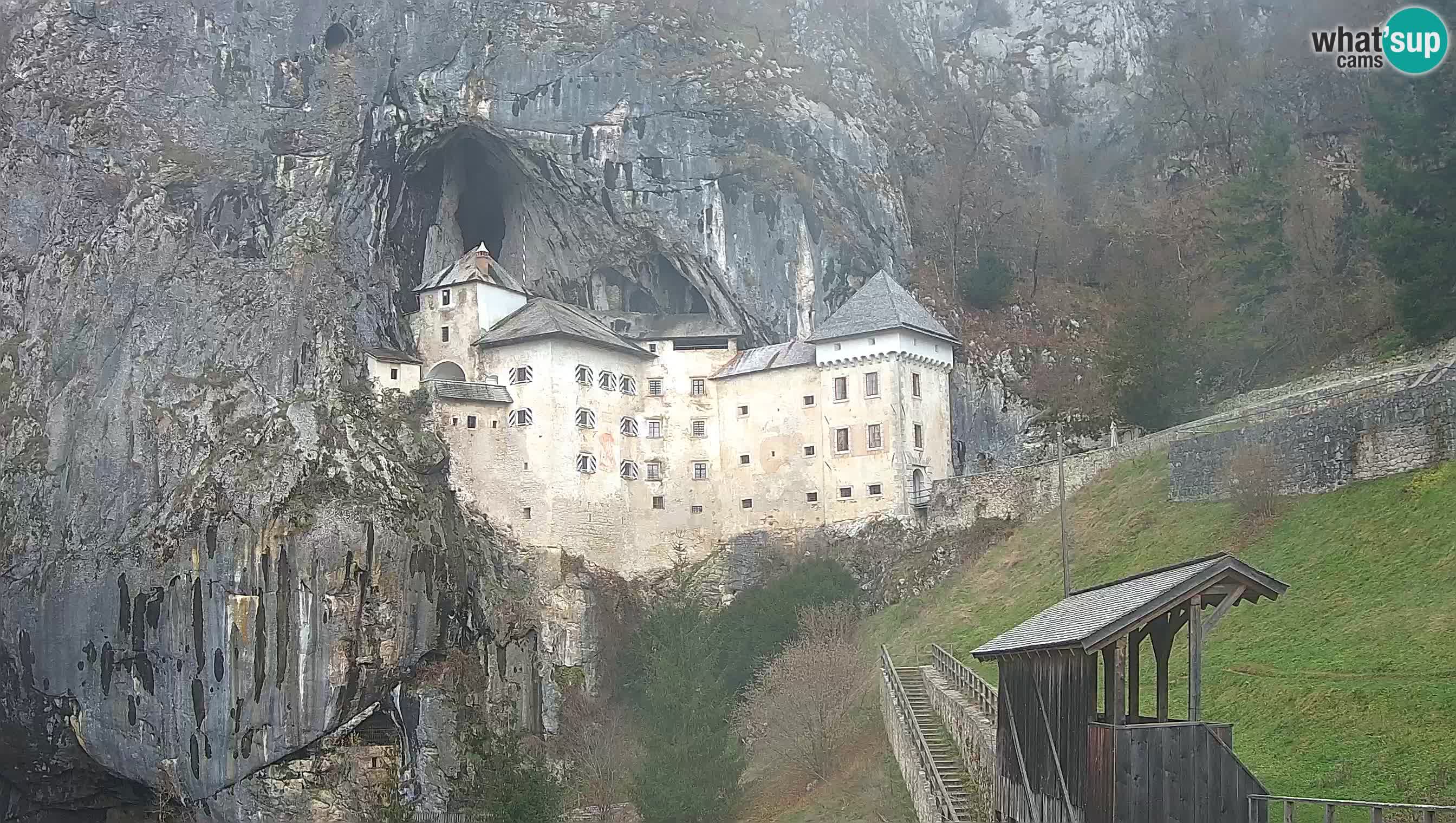 Camera en vivo Castillo de Predjama – Postojna – Eslovenia