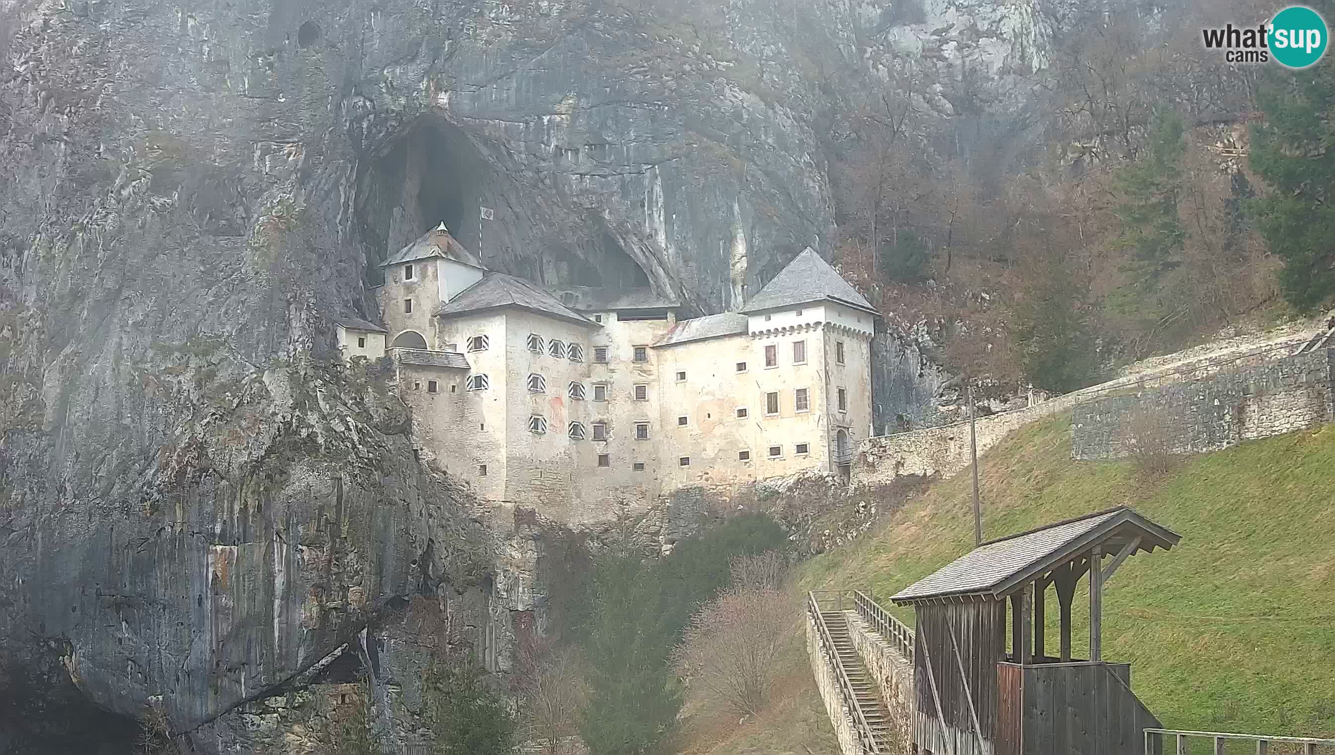 Camera en vivo Castillo de Predjama – Postojna – Eslovenia