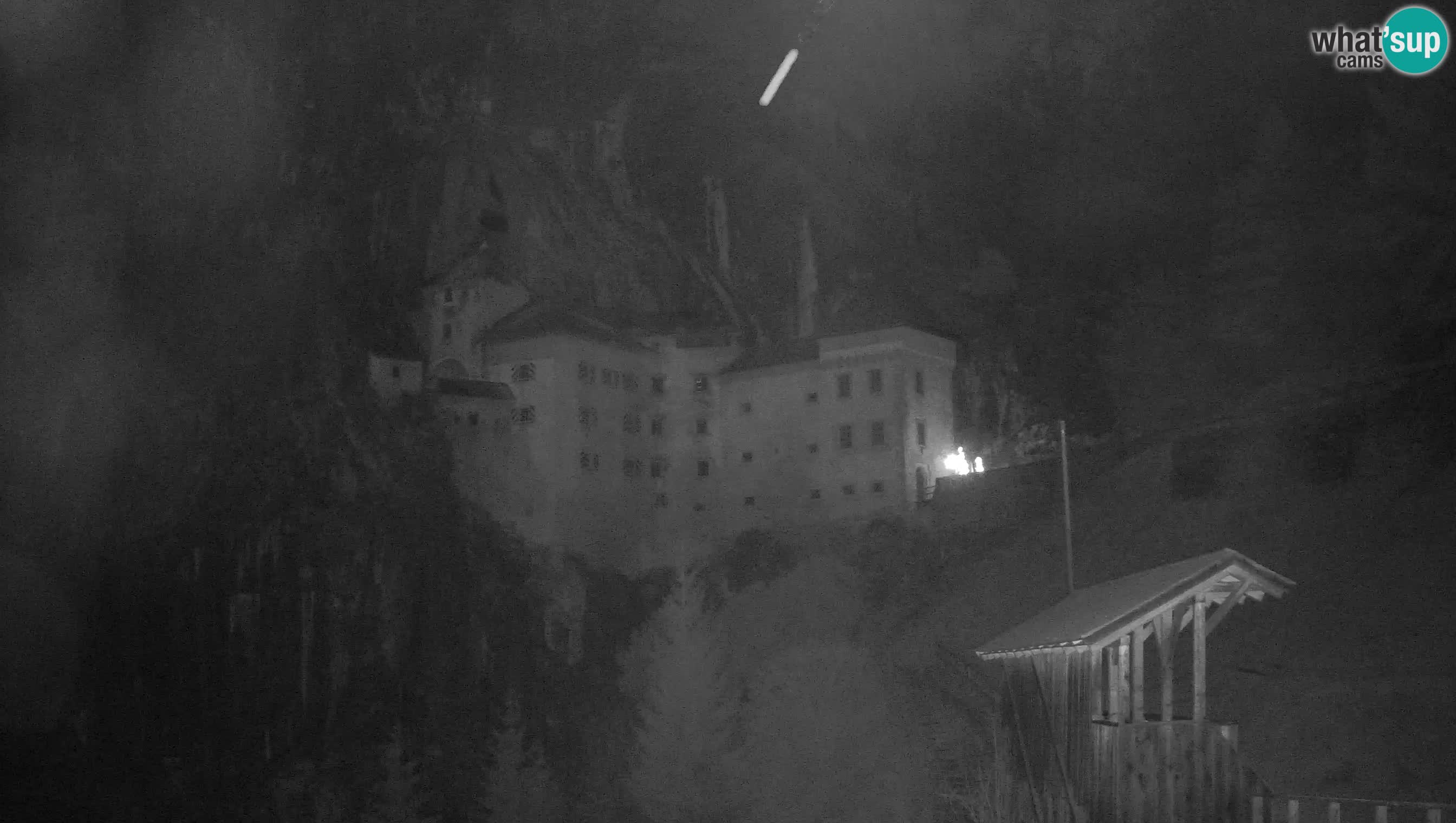 Live Webcam Grad Predjama – Château de Predjama – Postojna – Slovénie